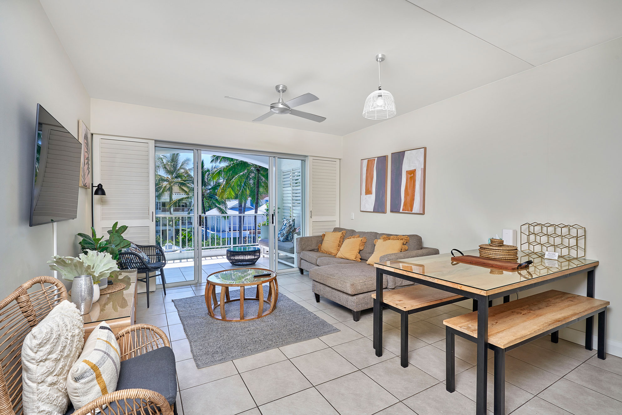 Beach Club 1 Bedroom with Rooftop Terrace 3134