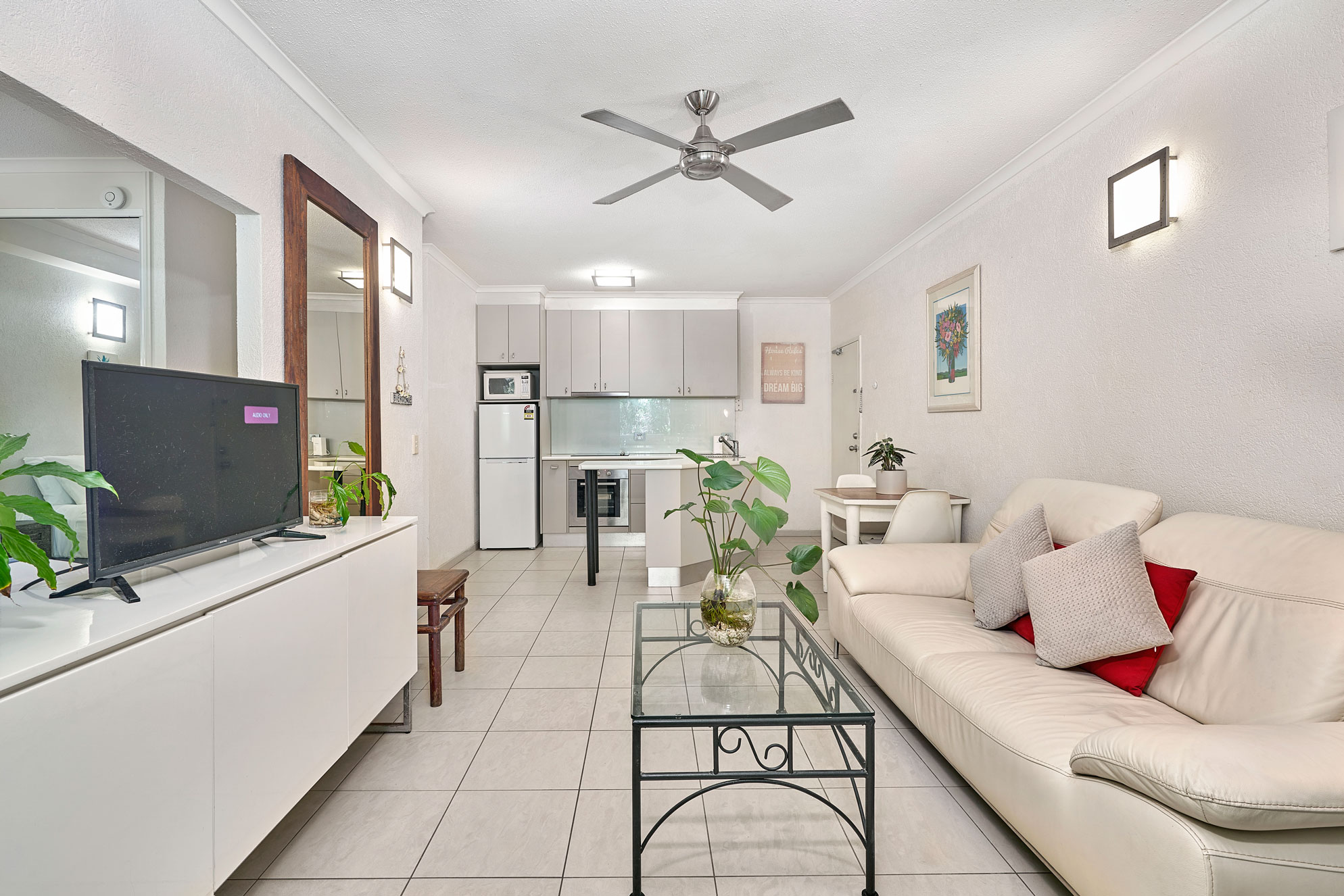 Tropic Apartment 103