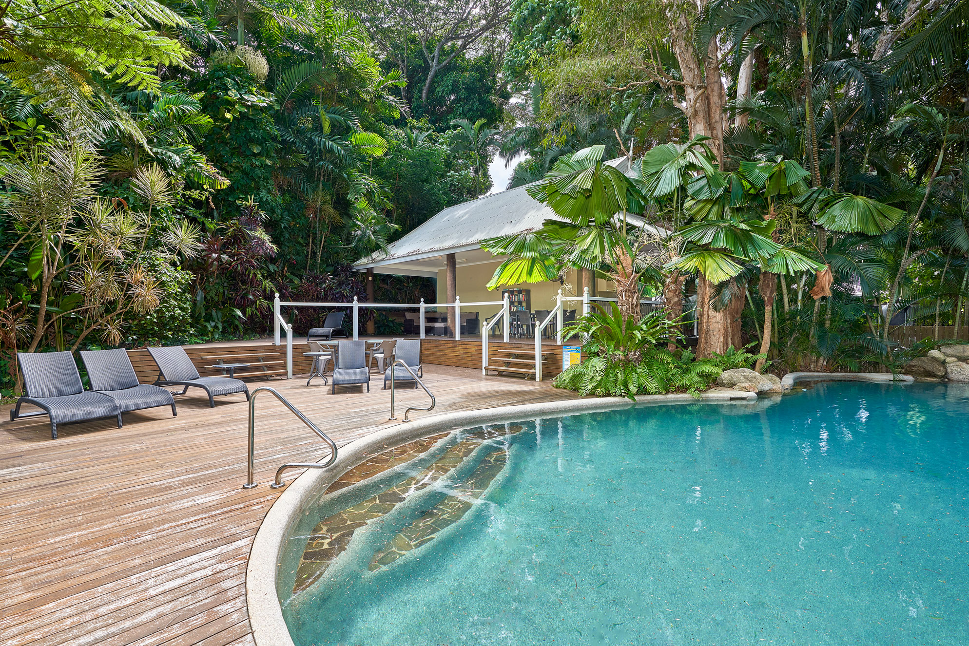 Tropic Apartment 103