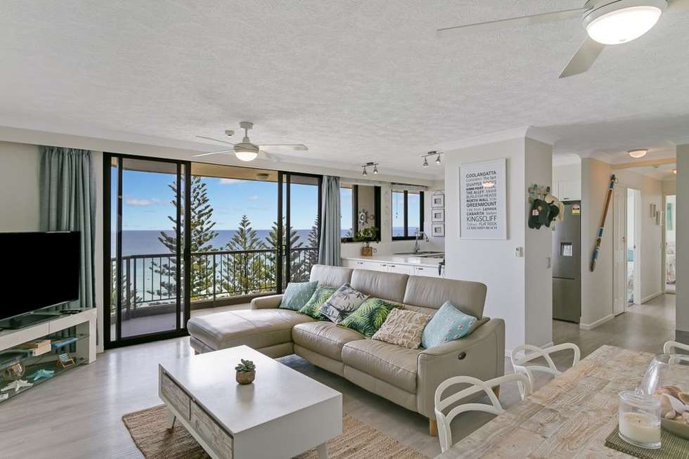 Apartment 37 Level 12 - 2 Bedroom Luxury Apartment, Centre Unit