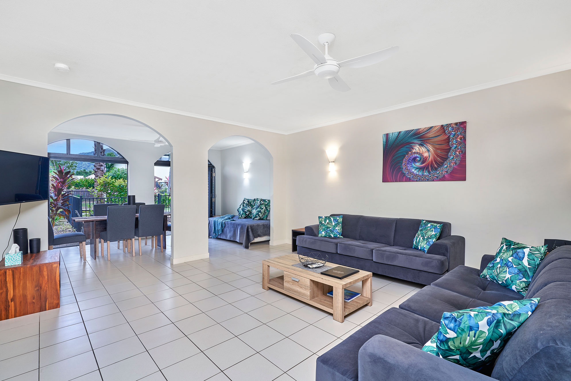 Mango Resort 2 Bedroom with Direct Pool Access 26 