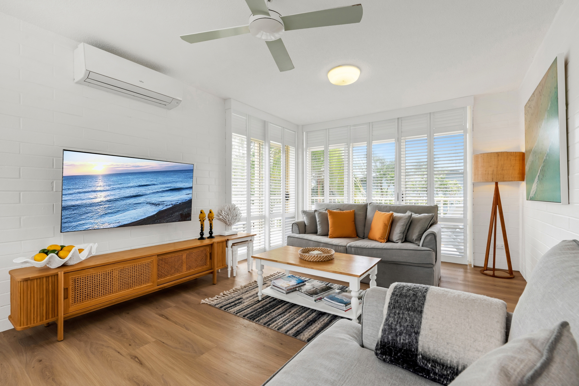 2 Bedroom Apartment with Ocean View