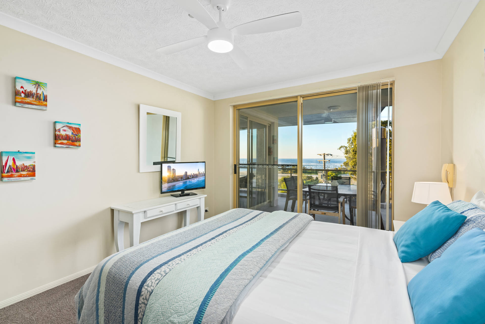 3 Bedroom 2 Bathroom Executive Apartment