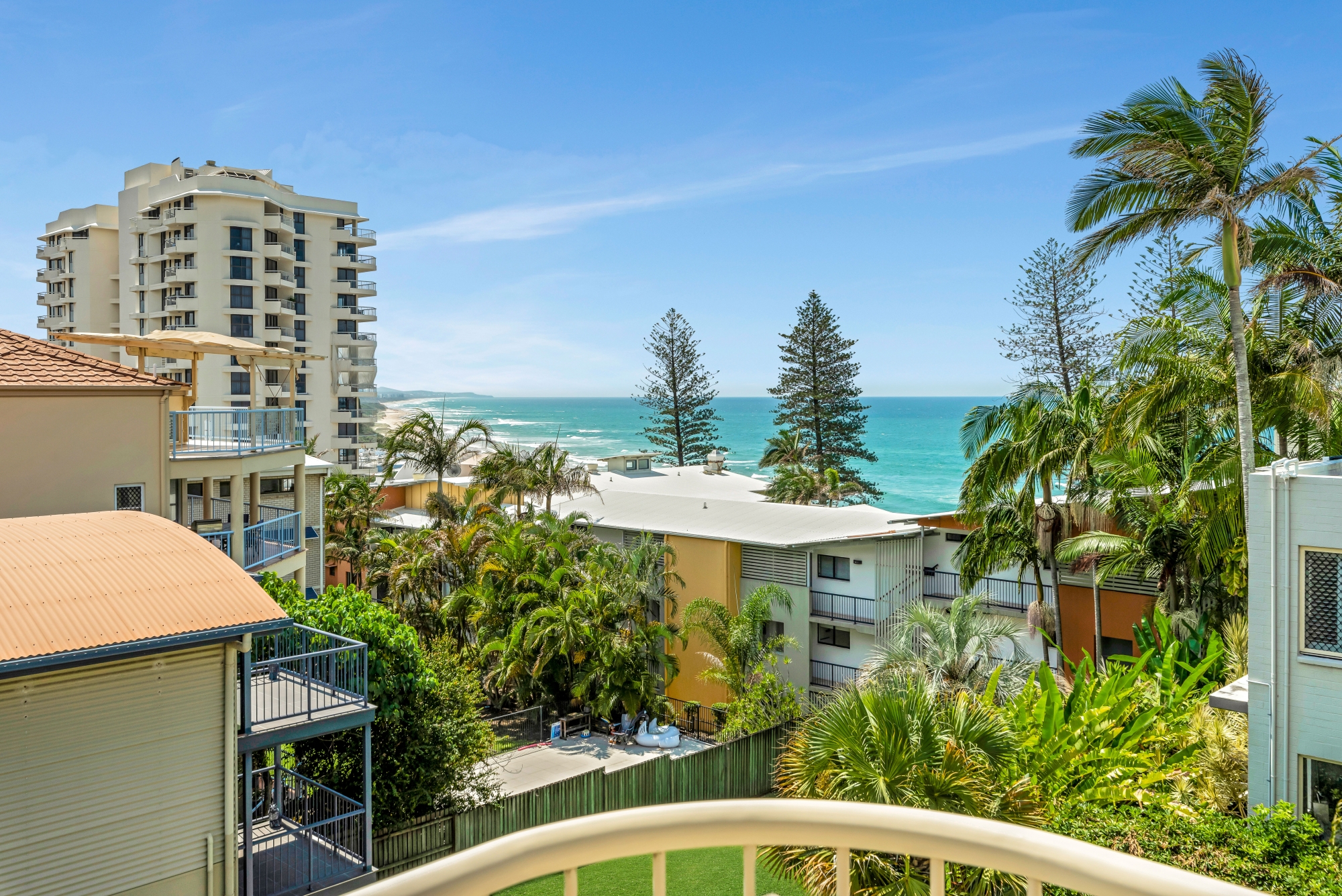 2 Bedroom Apartment with Ocean View