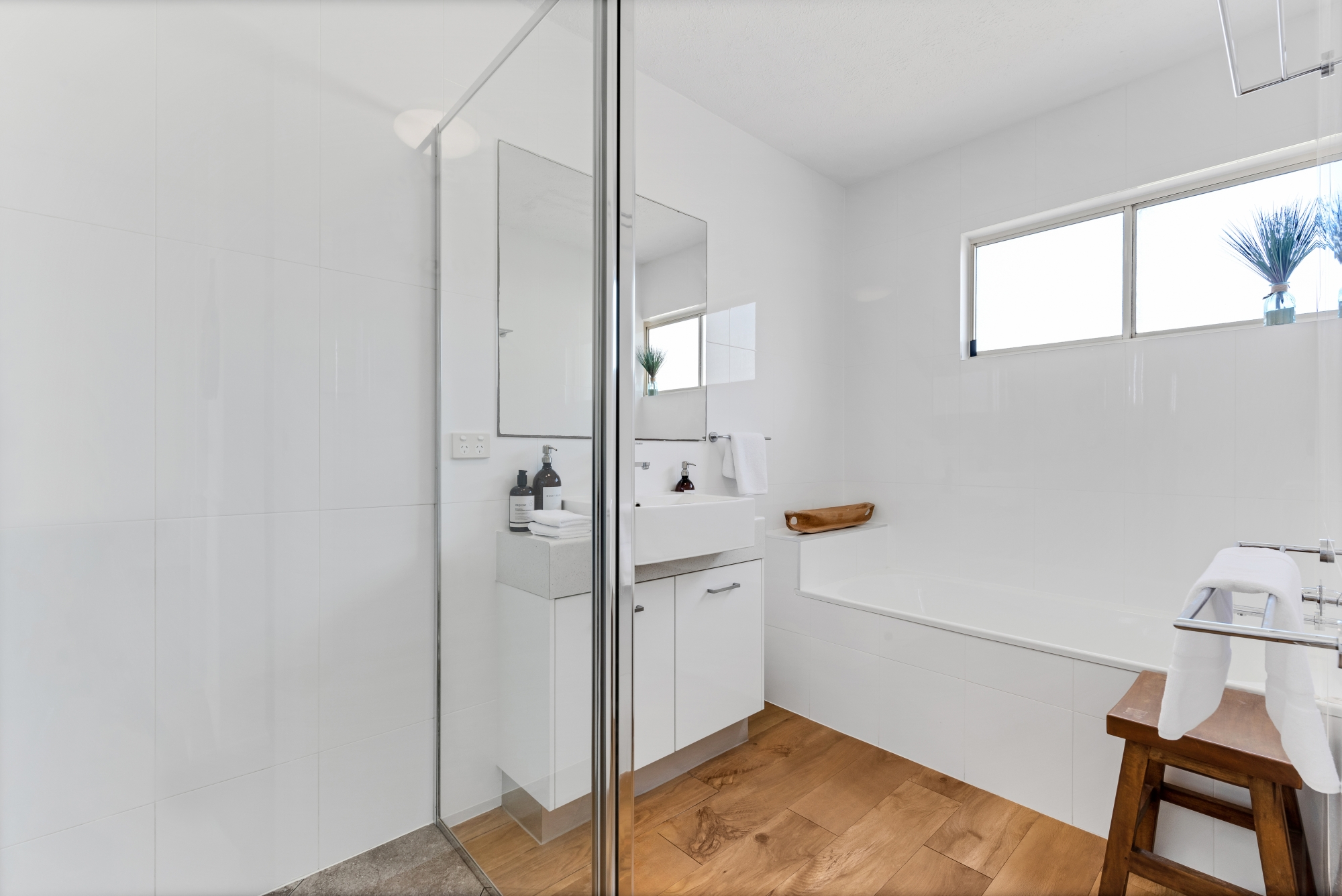 1 Bedroom Apartment with Ocean View