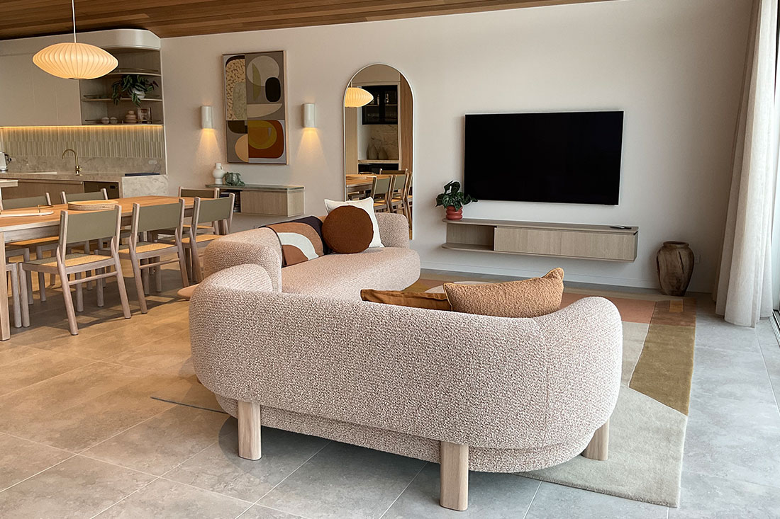 Apartment 22