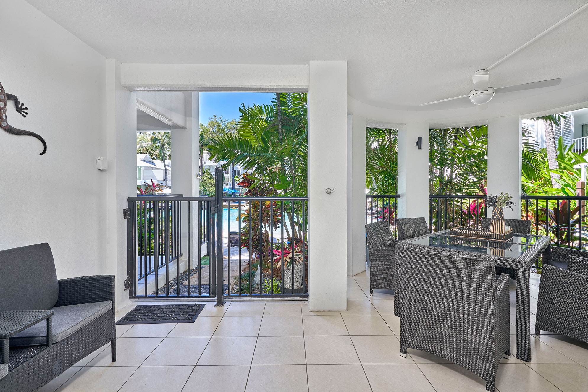 Beach Club 2 Bedroom Pool Access 4213/4