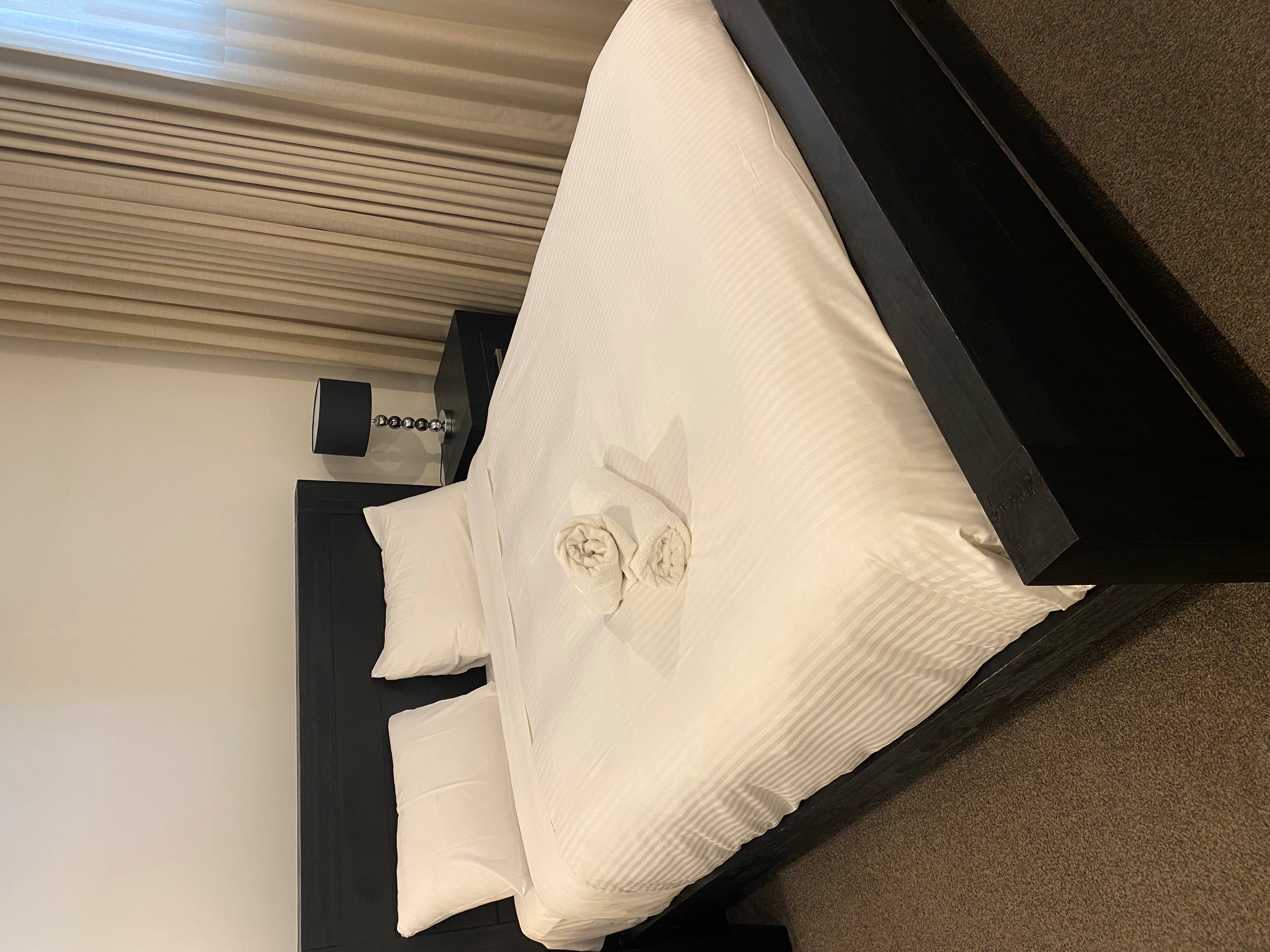 UNIT 10707 THE COSMOPOLITAN COTTON TREE 96 MEMORIAL AV 