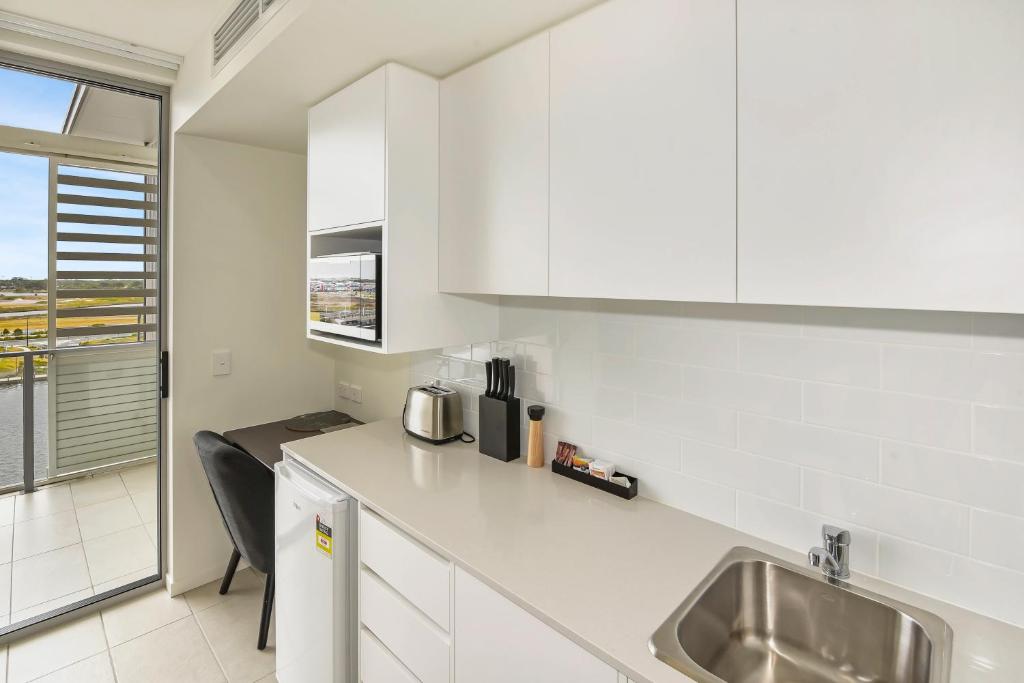 Studio Apartment with Balcony (lakeview on request)