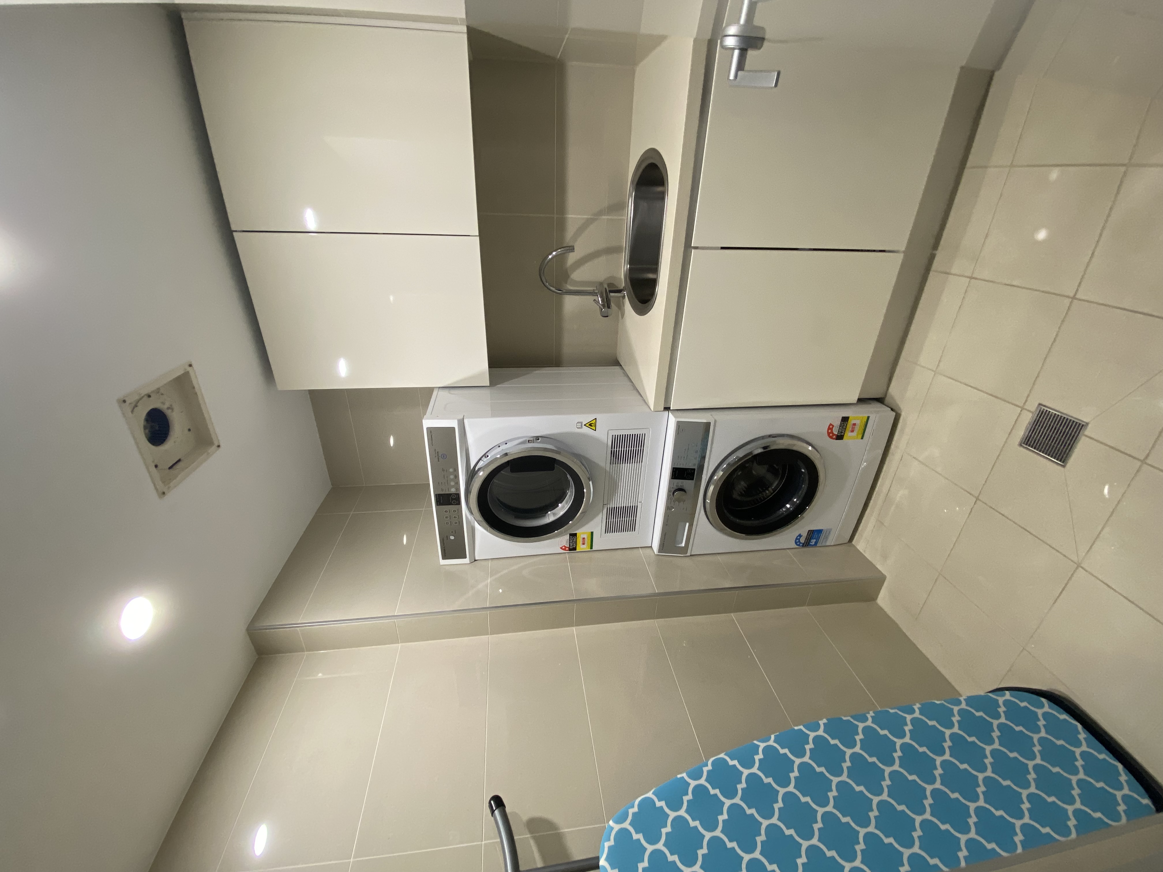 3 Bedroom Penthouse (40)