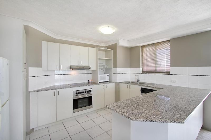 Wharf - 2 Bedroom Ocean View Apartment