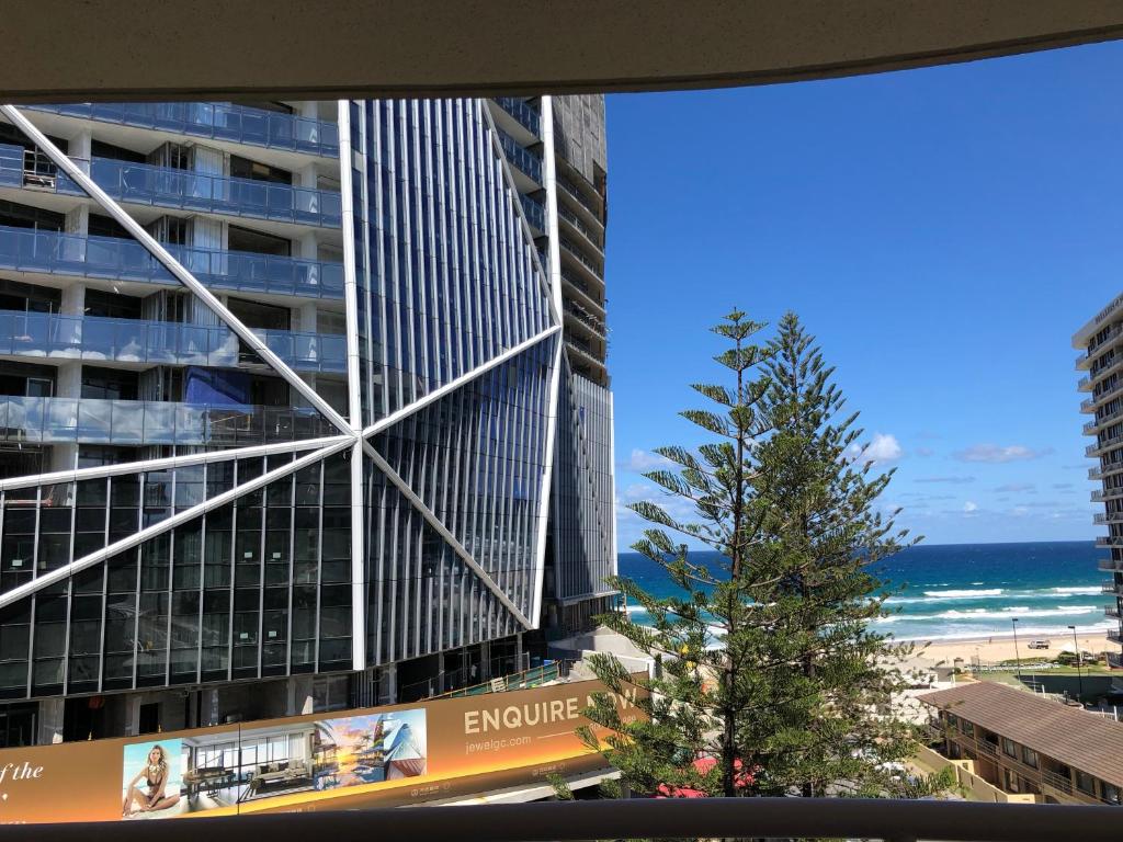 Wharf - 2 Bedroom Ocean View Apartment