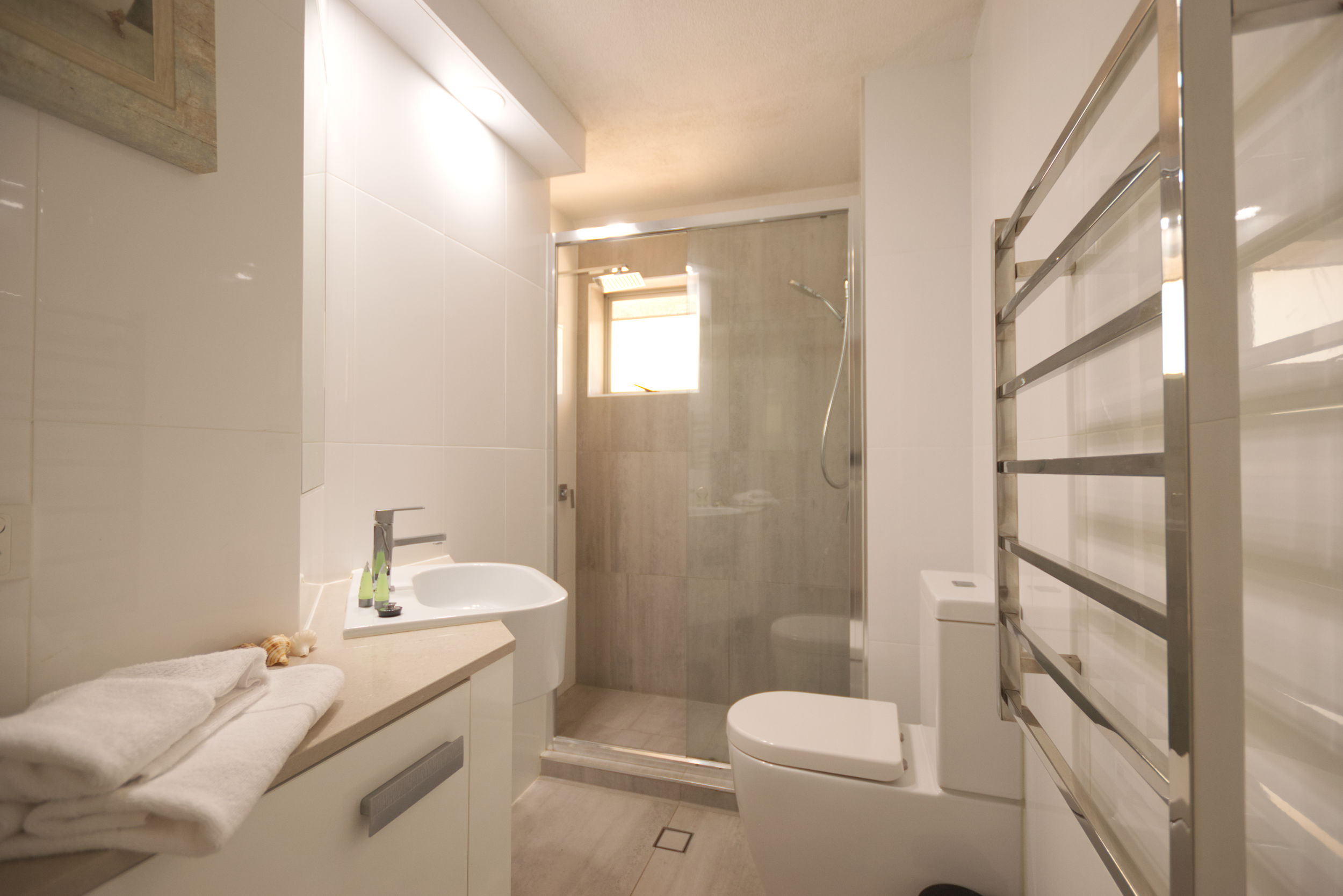 Three Bedroom Superior (Beach Access)