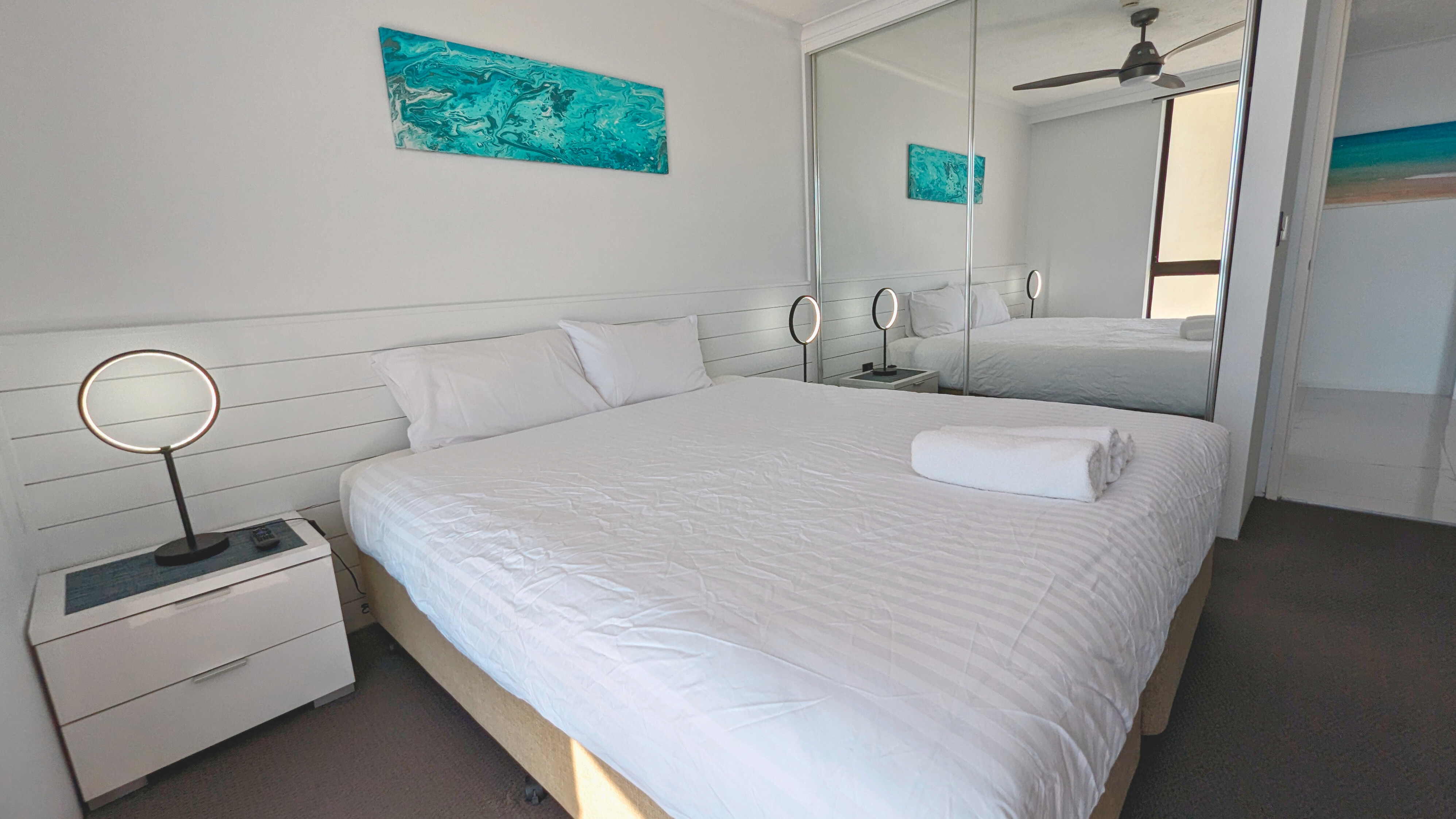 1 Bedroom Deluxe Apartment