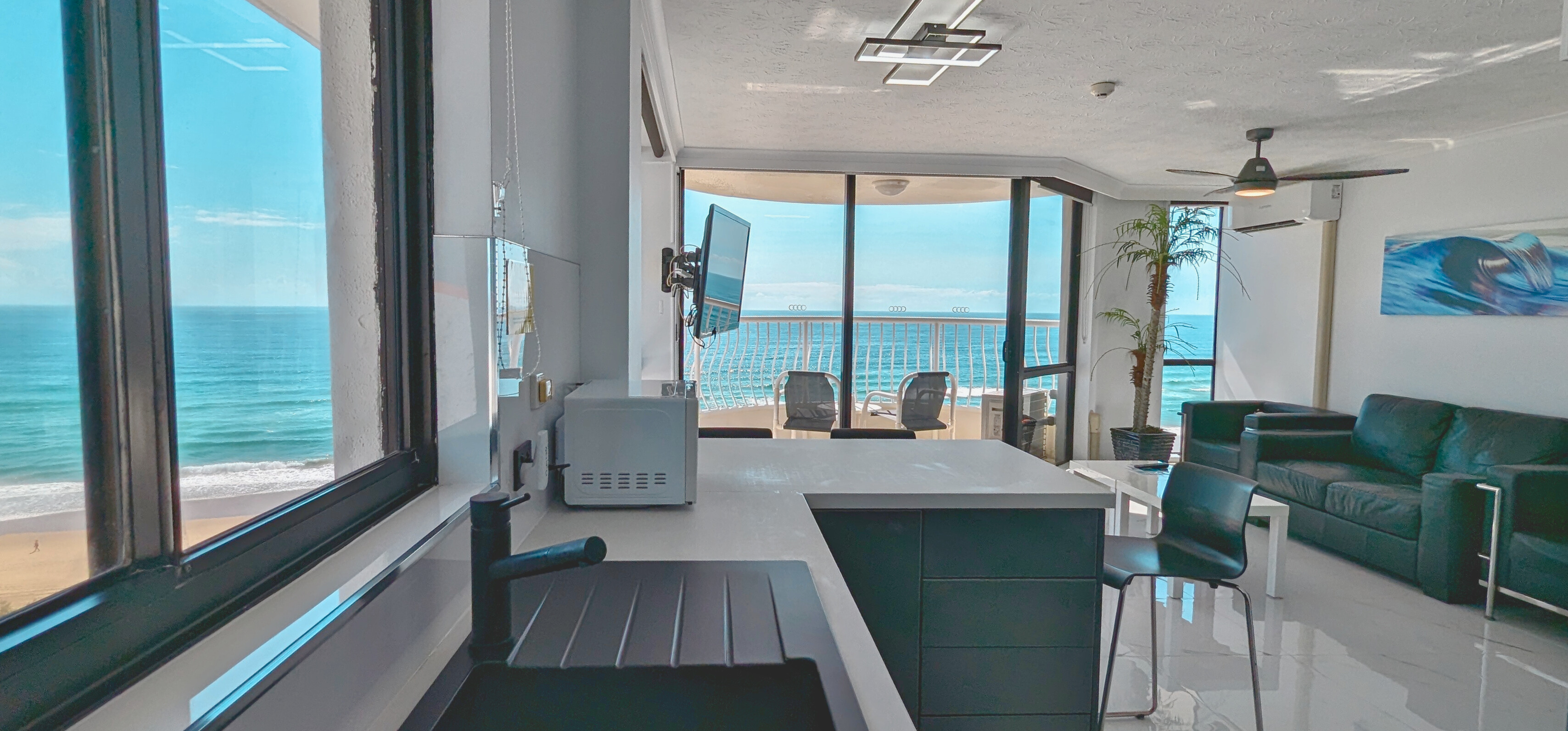 1 Bedroom Deluxe Apartment