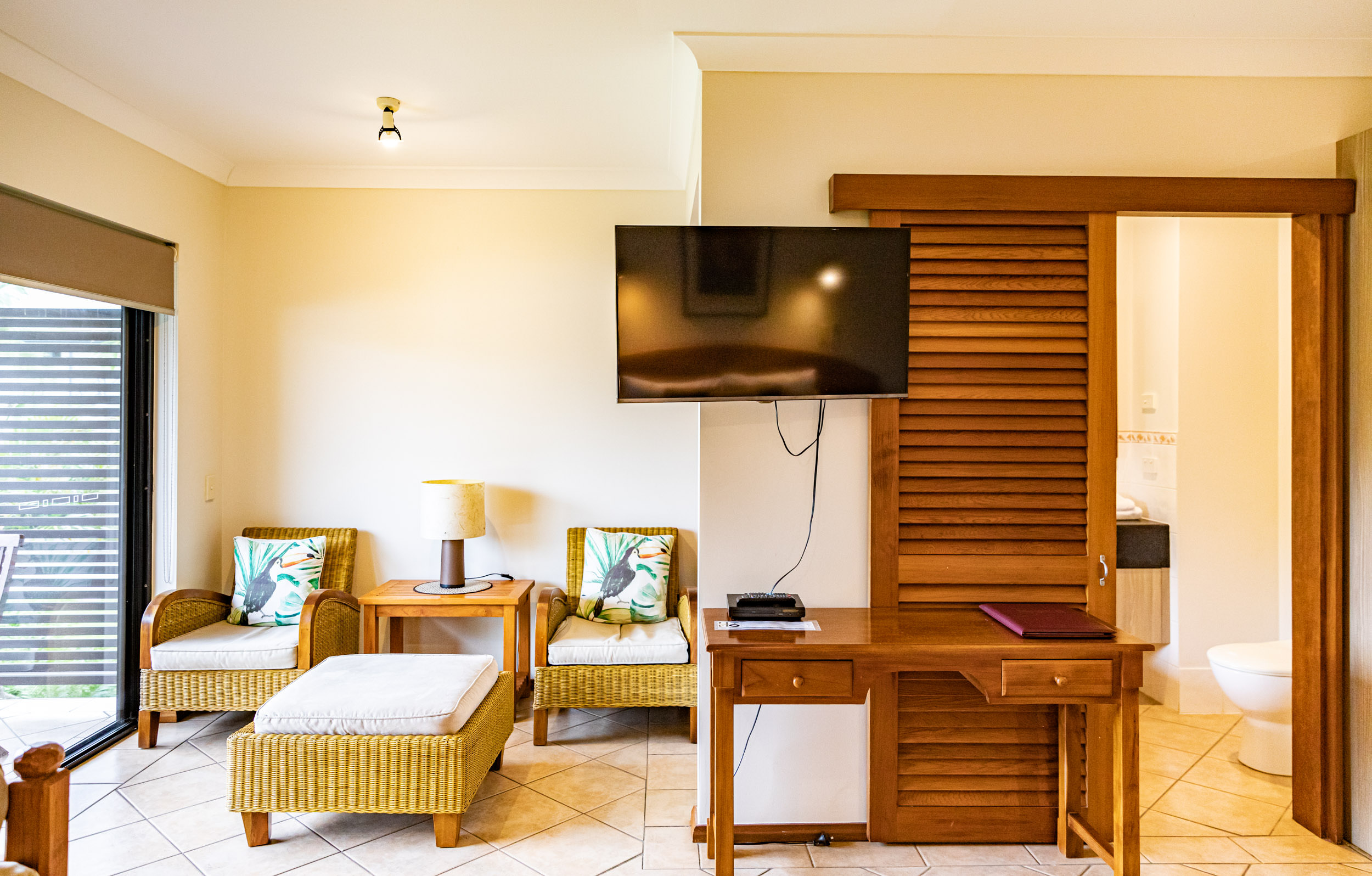Studio Apartment