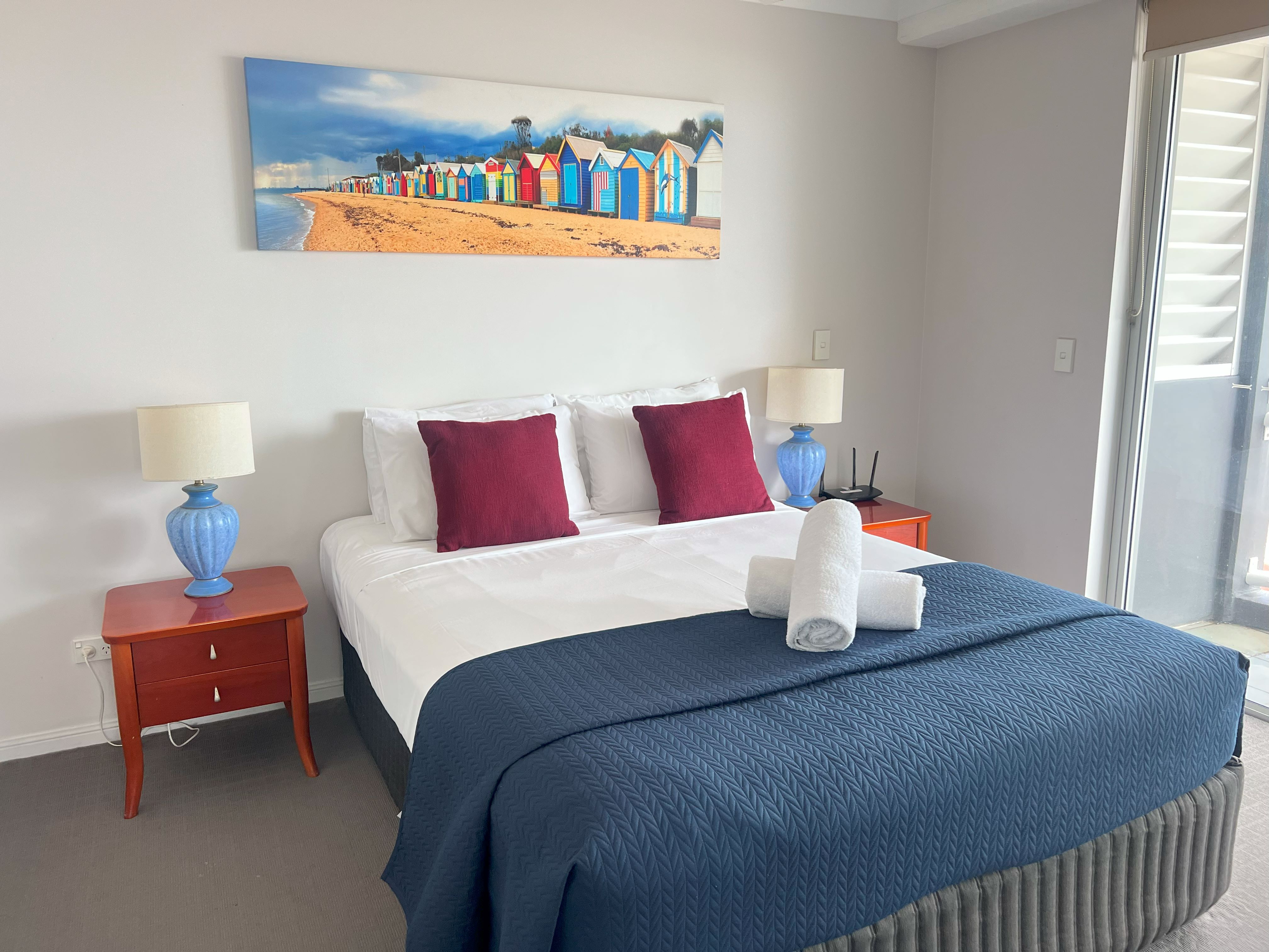 Wharf - 2 Bedroom Ocean View Apartment