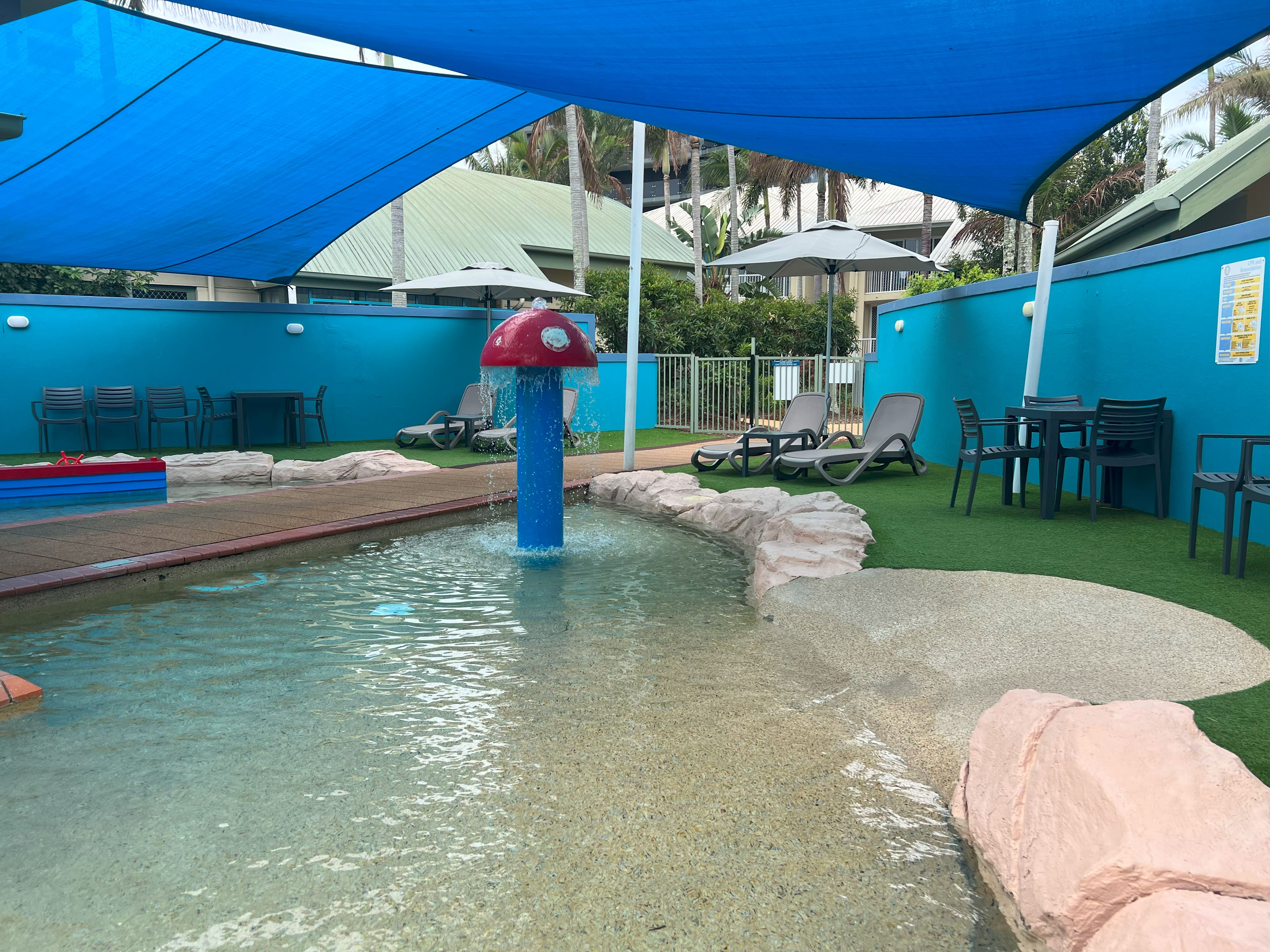 Diamond Beach 2 Bedroom Pool Side