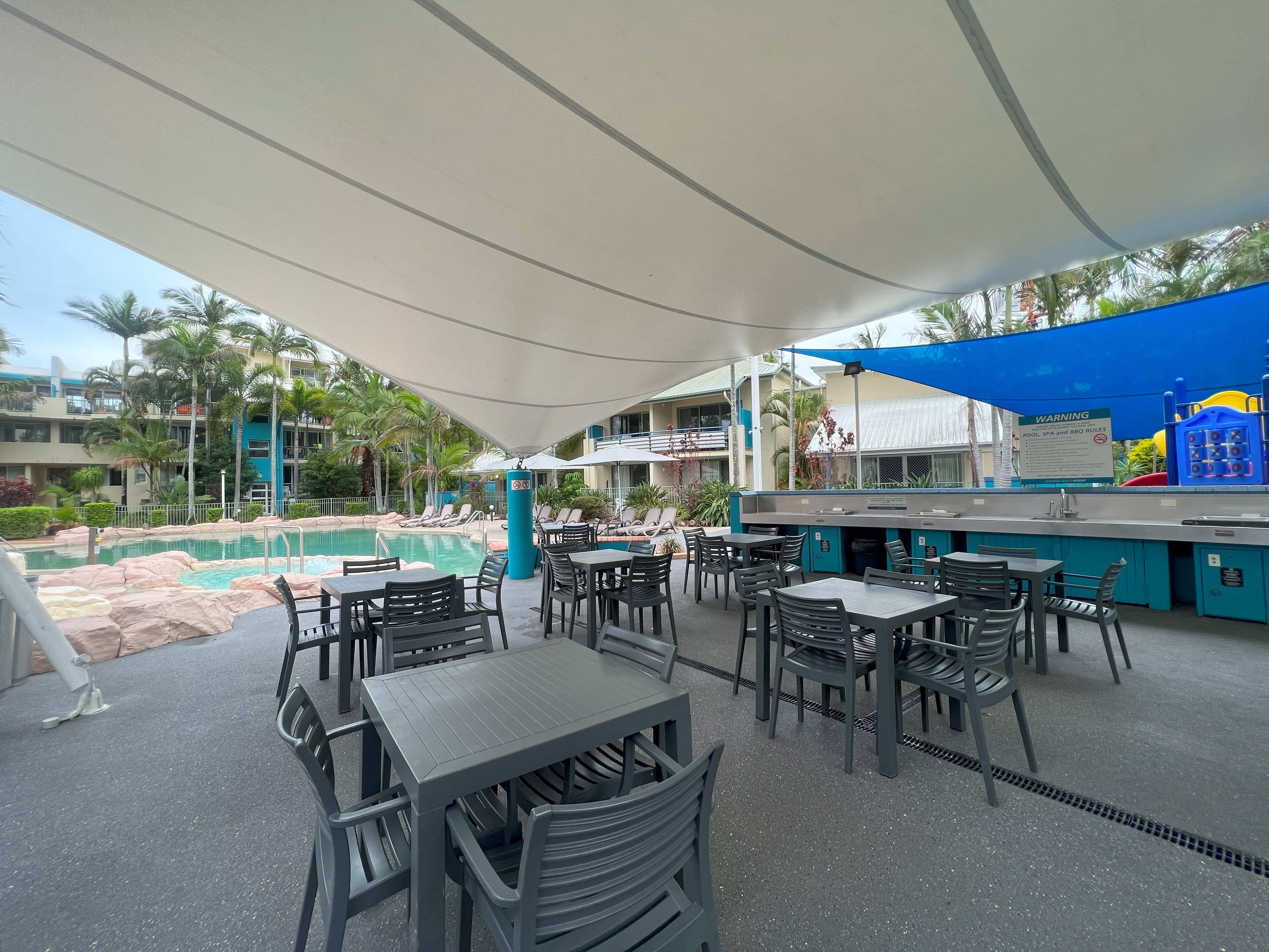 Diamond Beach 2 Bedroom Pool Side