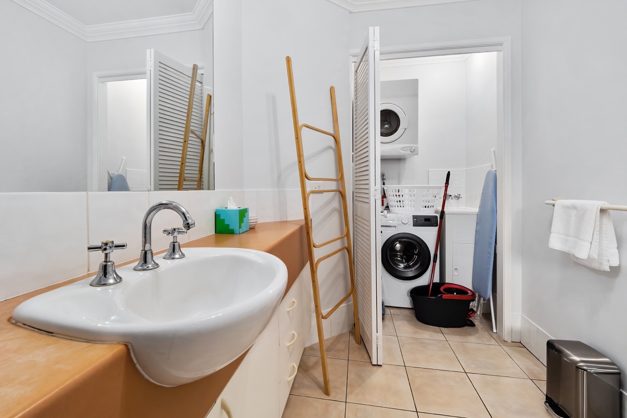 Oliva Street 2 Bedroom Apartment 