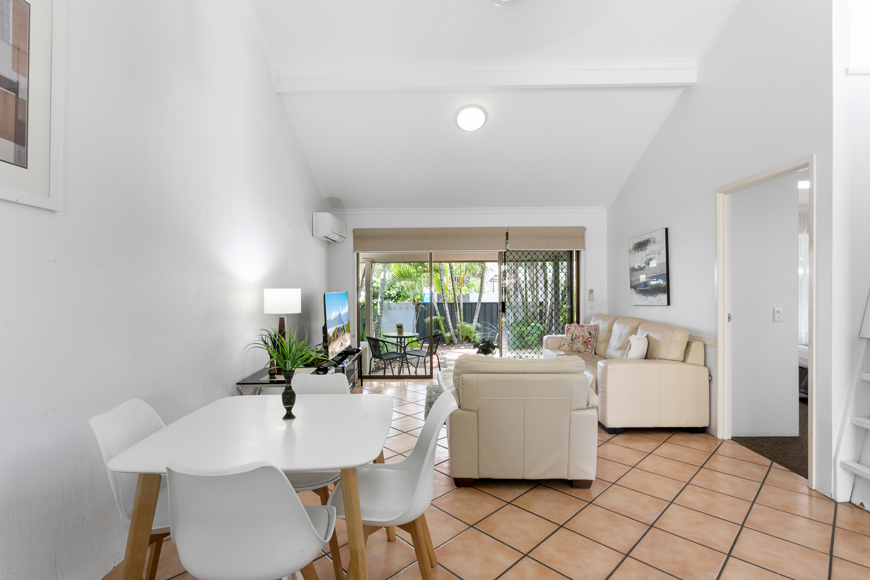 Unit 18 - 2 Bedroom Single Level