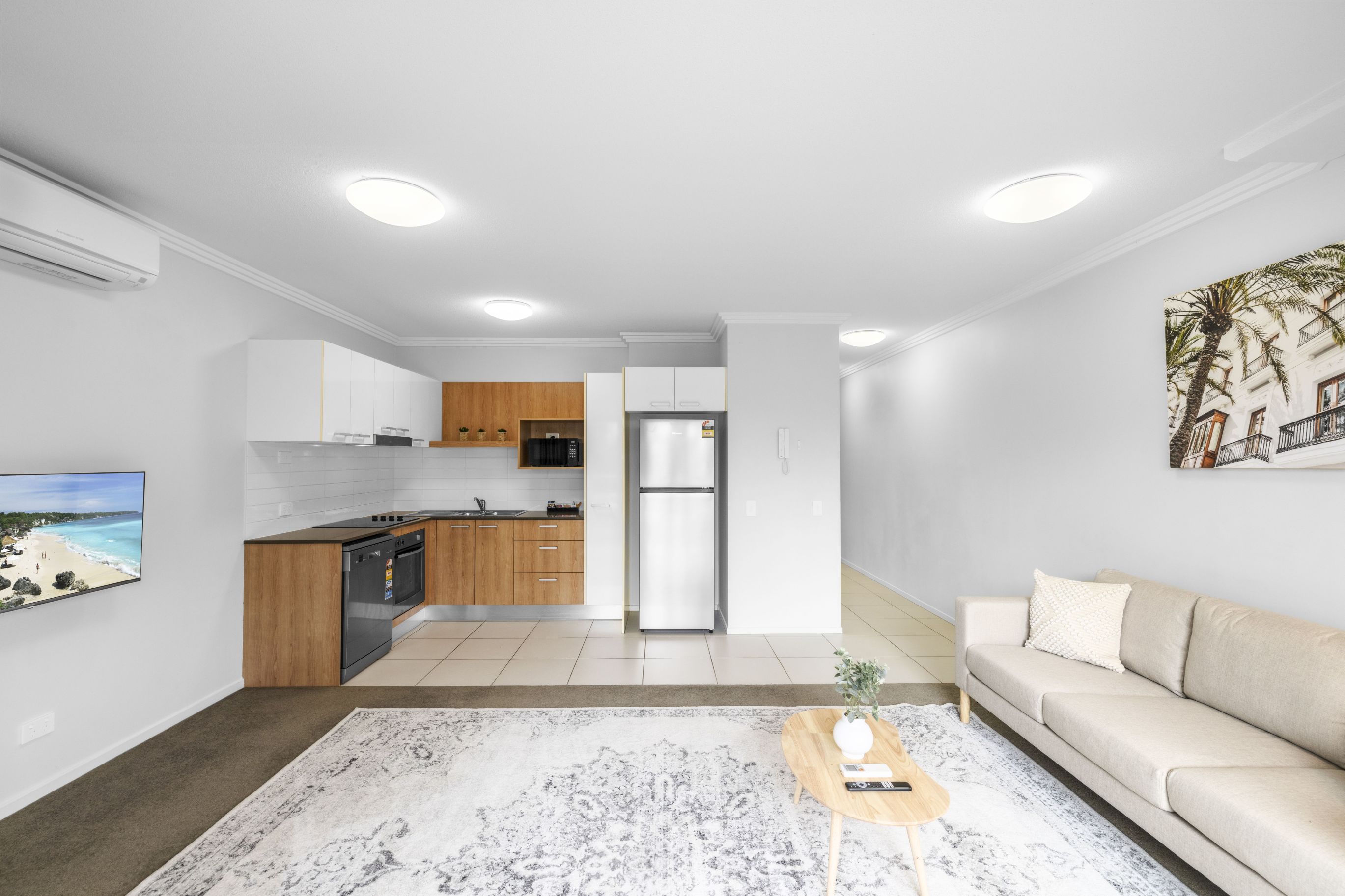 One Bedroom Apartment