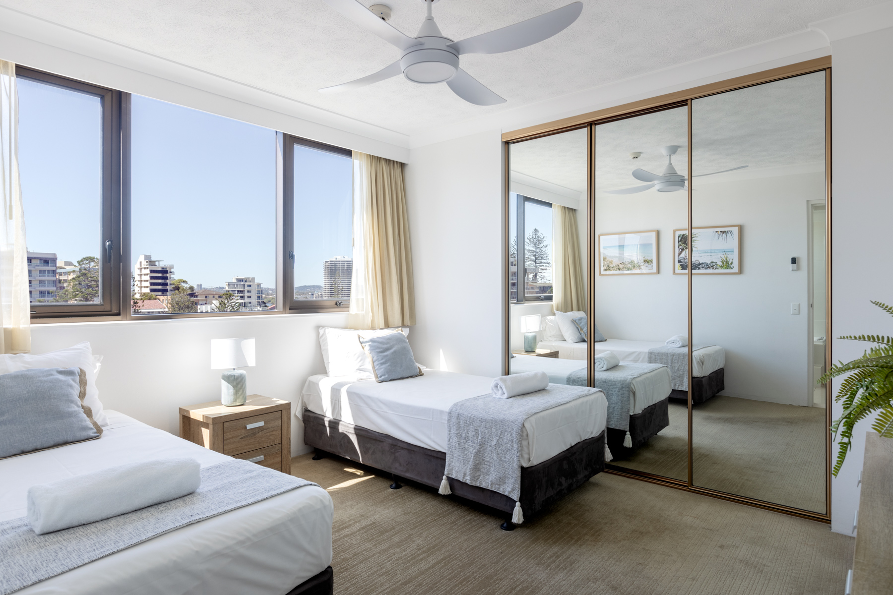 Apartment 27 Level 9 -2 Bedroom Luxury Apartment Western Side