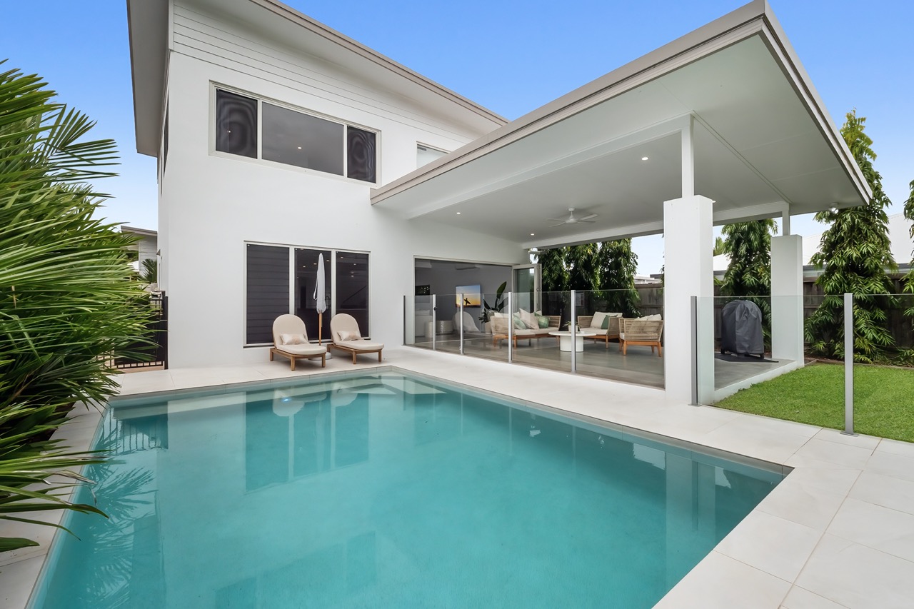 Beachmont Bliss Palm Cove