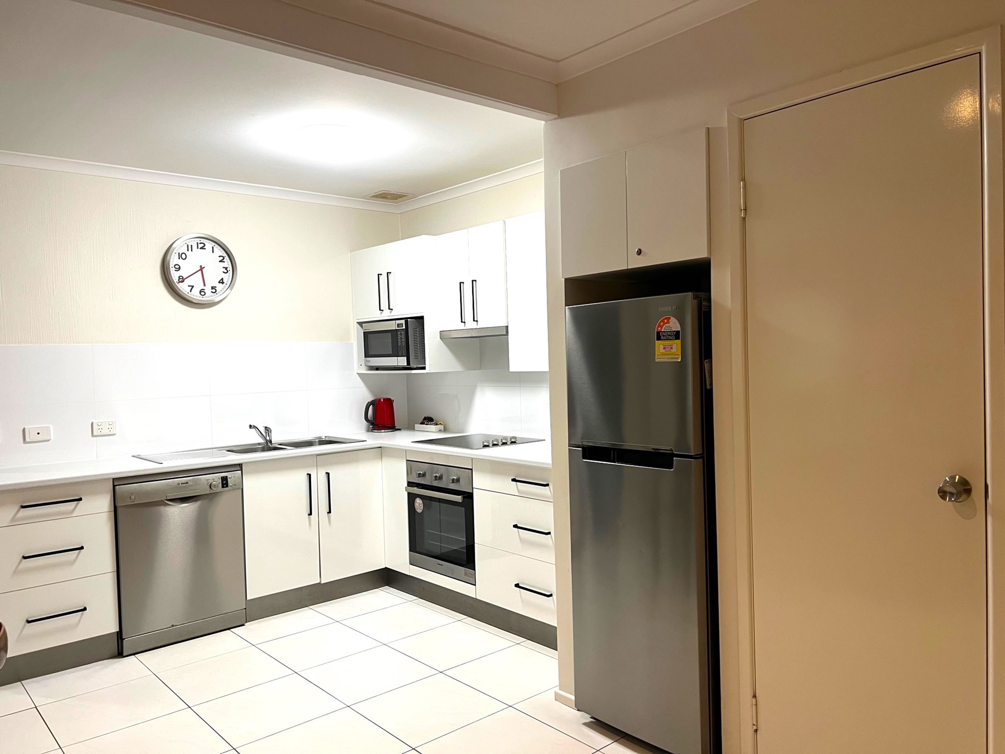 Unit 8 - Unique Noosa Parade Townhouse