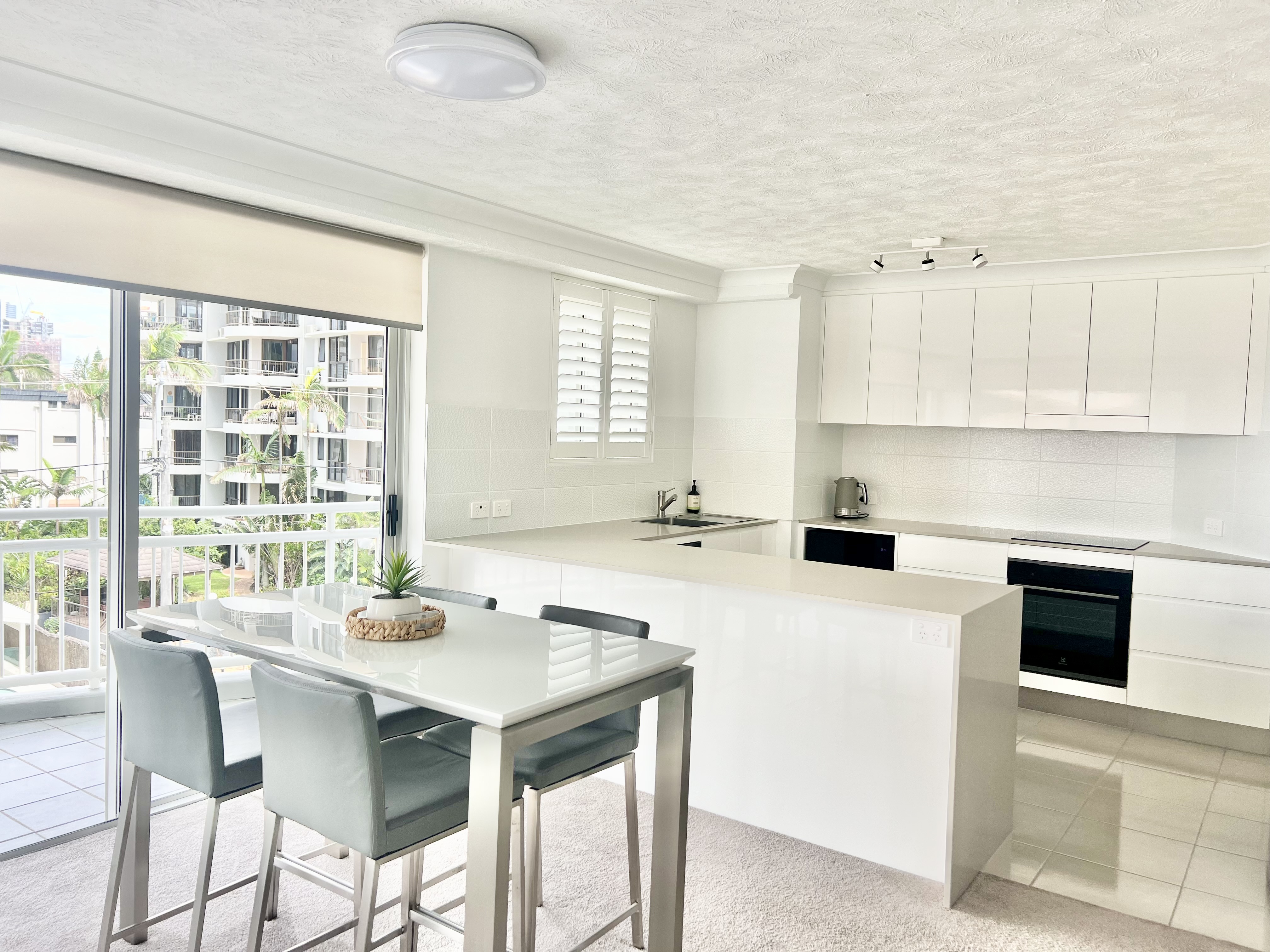Wharf - 2 Bedroom Executive Apartment