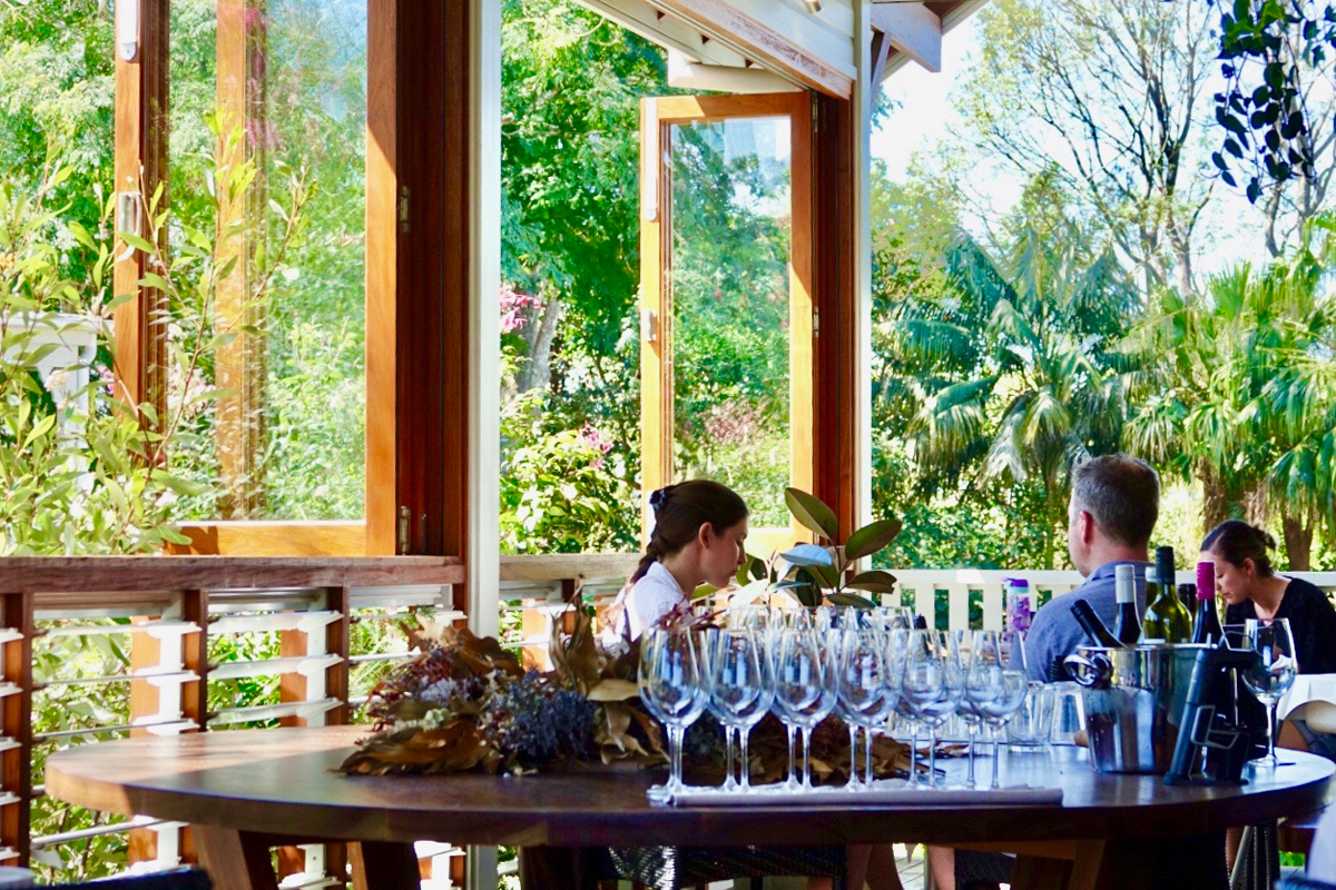 Wine & Dine