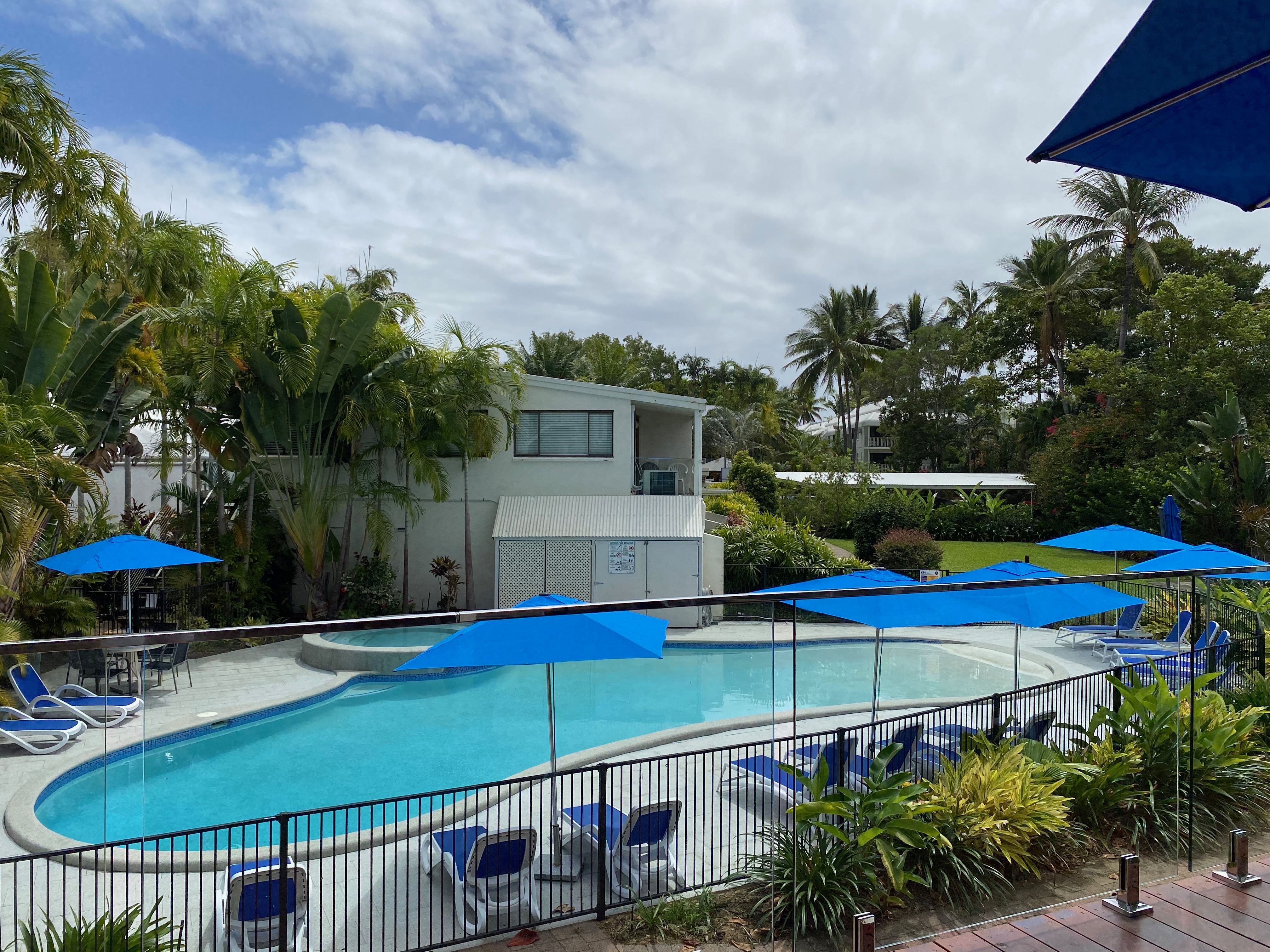 2 Bedroom / 2 Bathroom Beachfront Apartment