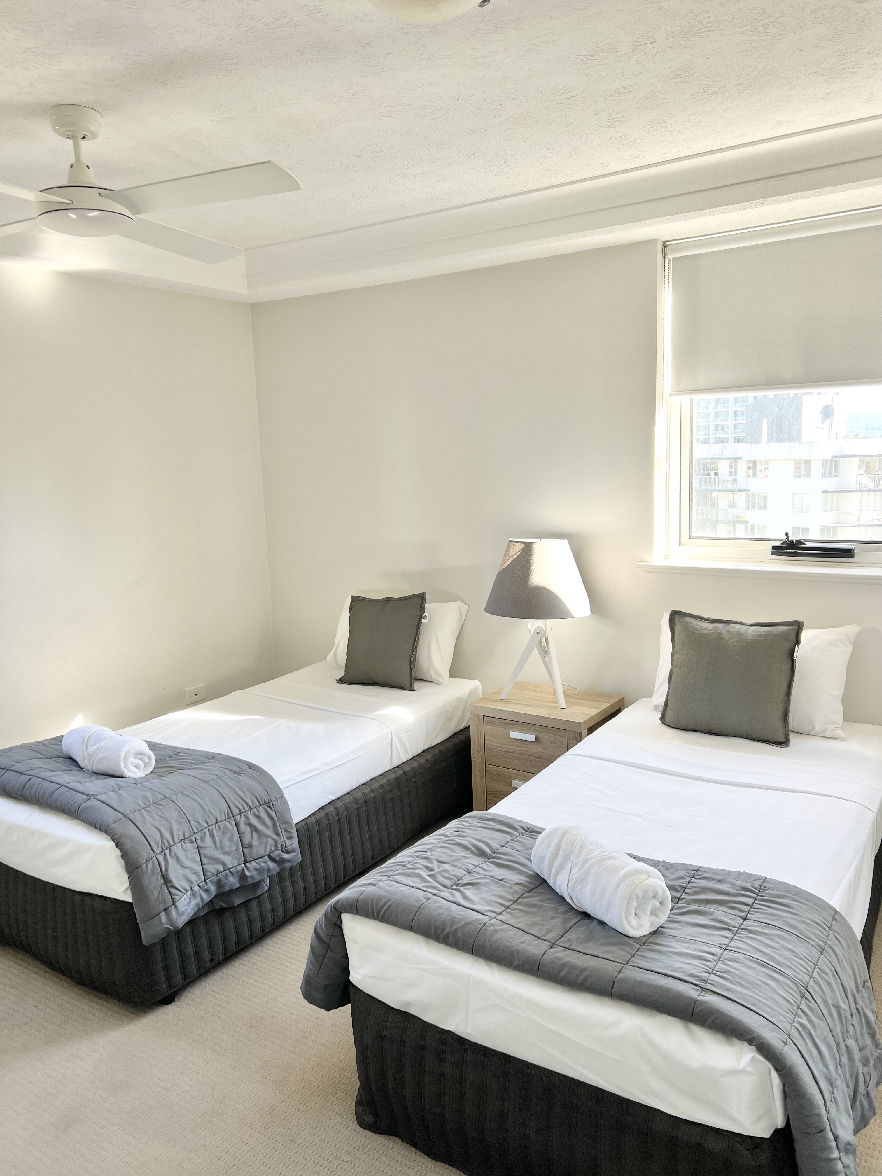 Wharf - 2 Bedroom Ocean View Apartment