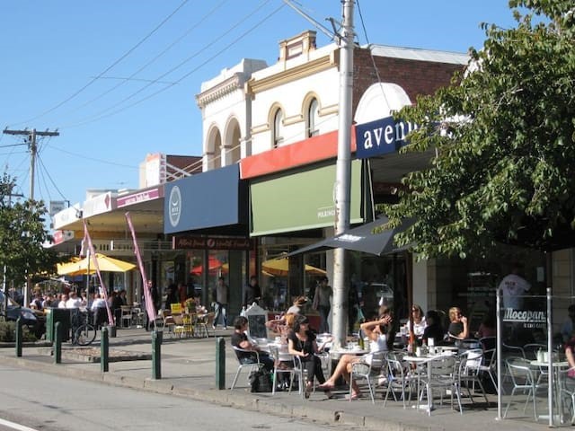 Bridport Street
