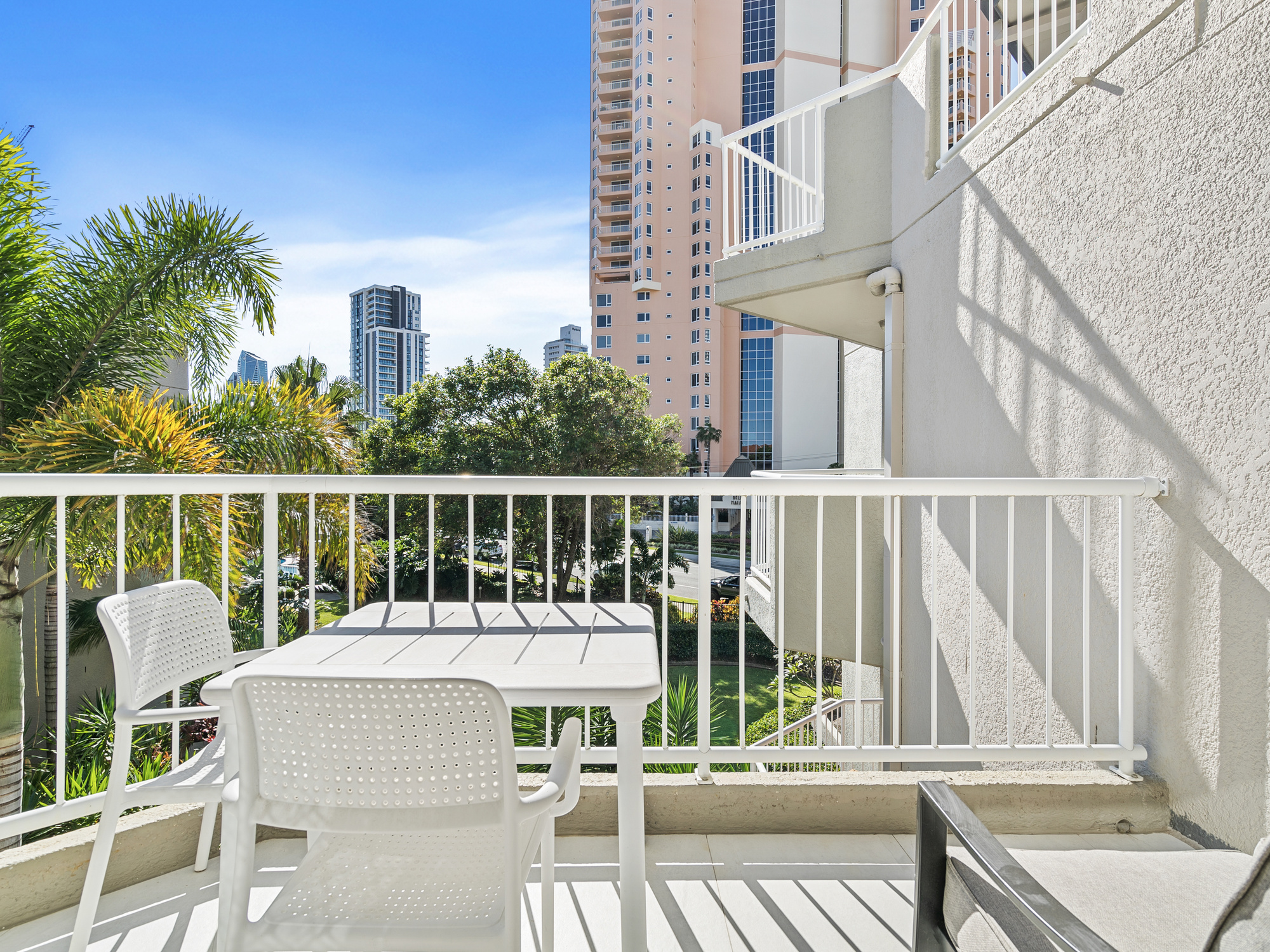 3 Bedroom Queen Apartment
