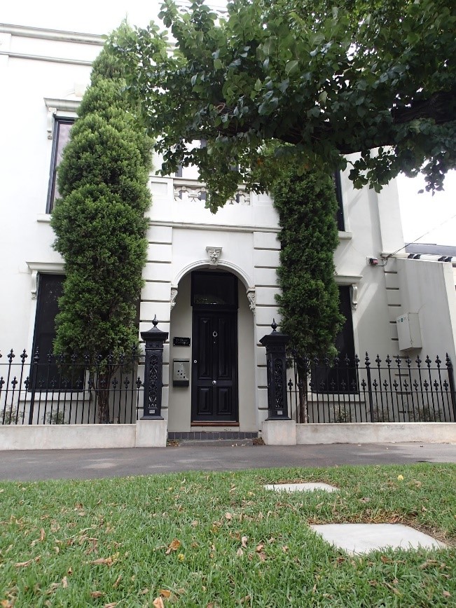 HOWE CRESCENT