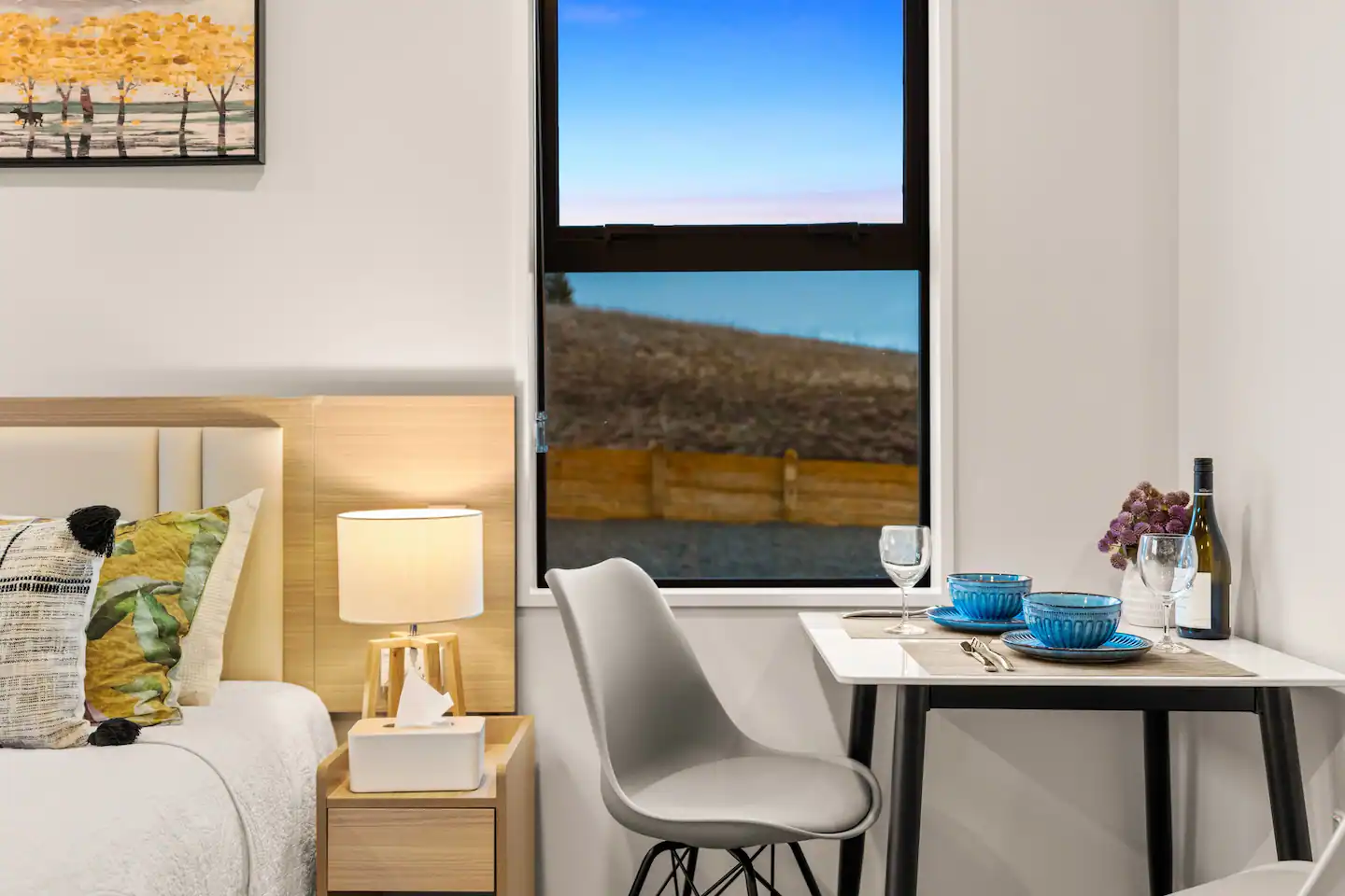 New stylish 1bedroom 1living /premium studio/Unit1