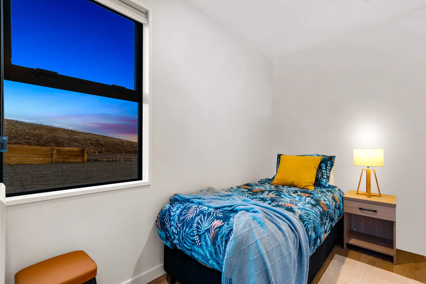New stylish 1bedroom 1living /premium studio/Unit1