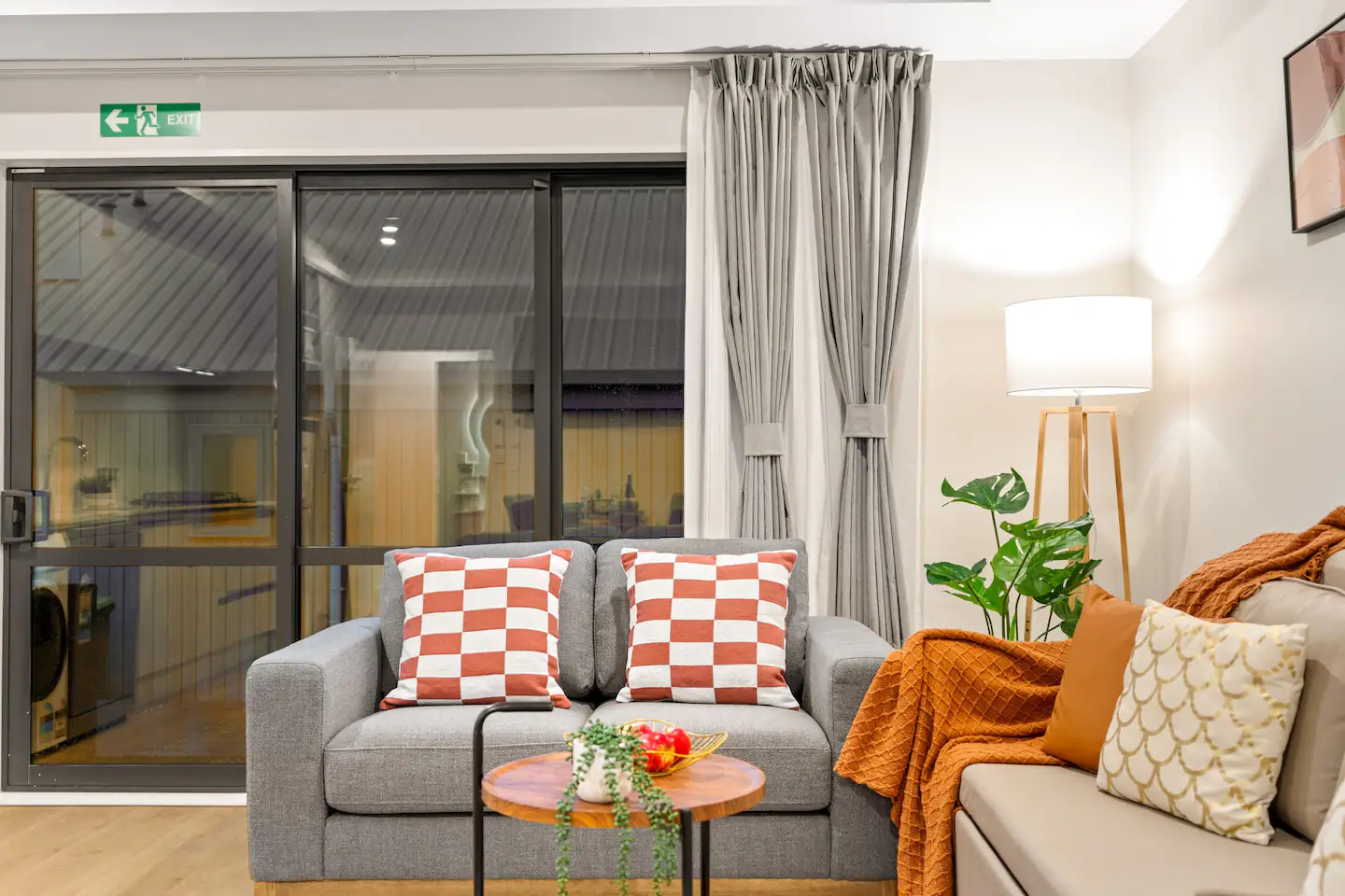 New stylish 2bedroom studio/Unit4