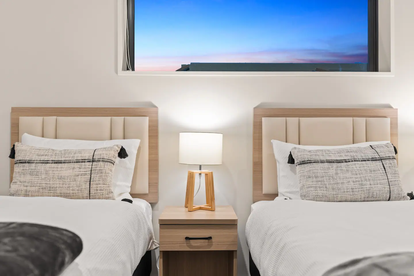 New stylish 2bedroom studio/Unit4