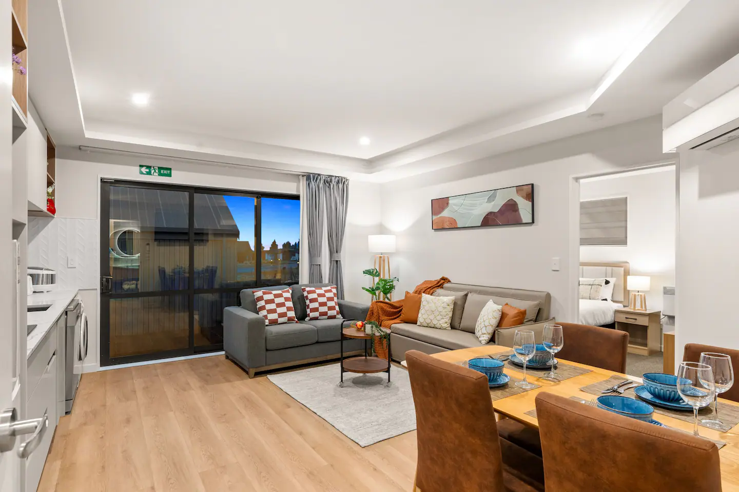 New stylish 2bedroom studio/Unit4