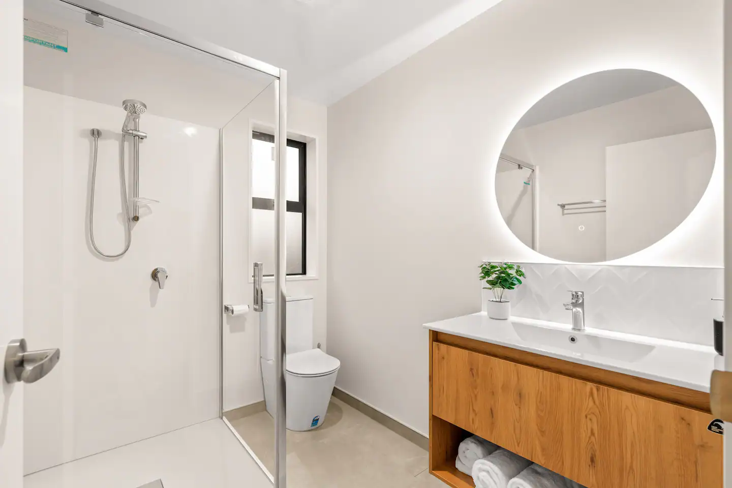 New stylish 2bedroom studio/Unit5