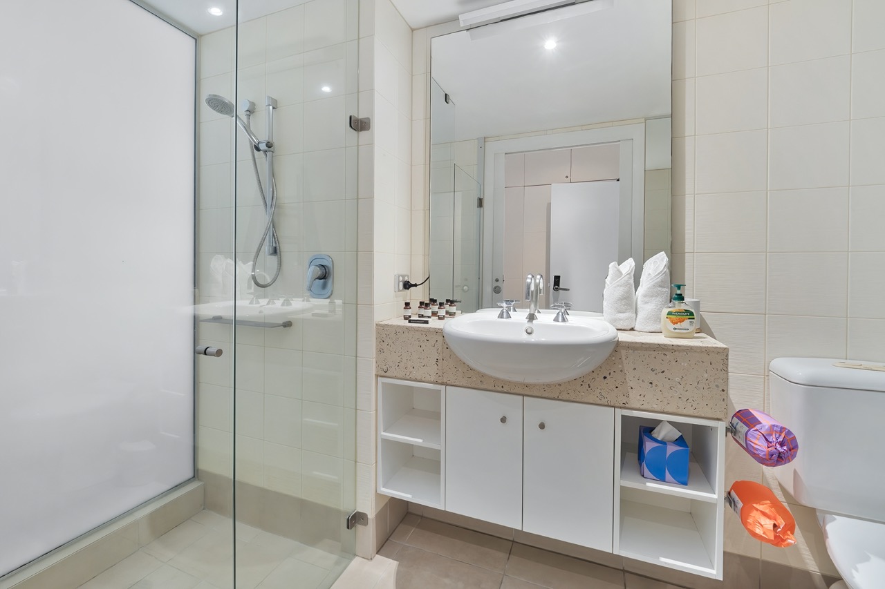 Beach Club Direct Pool Access 2 Bedroom 5113/4