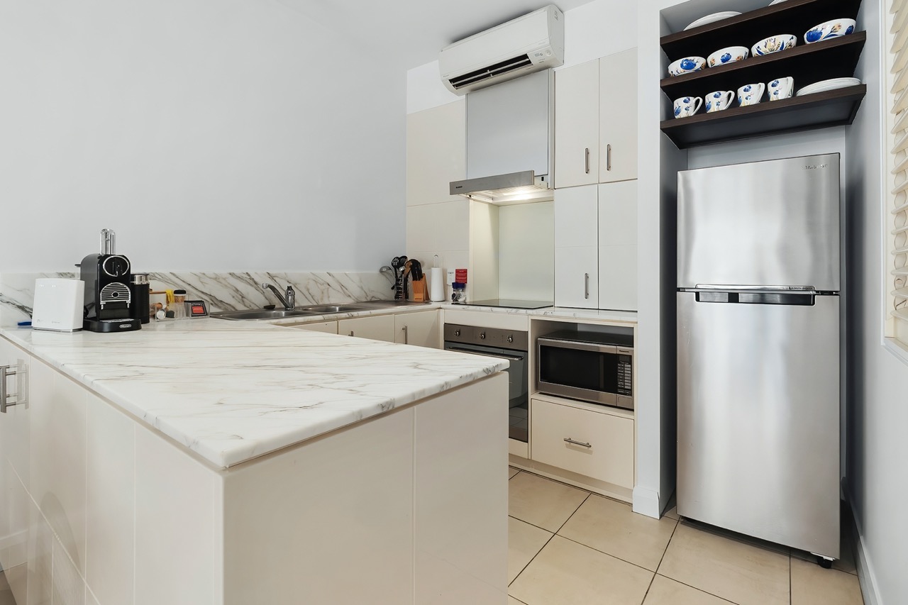 Beach Club Direct Pool Access 2 Bedroom 5113/4