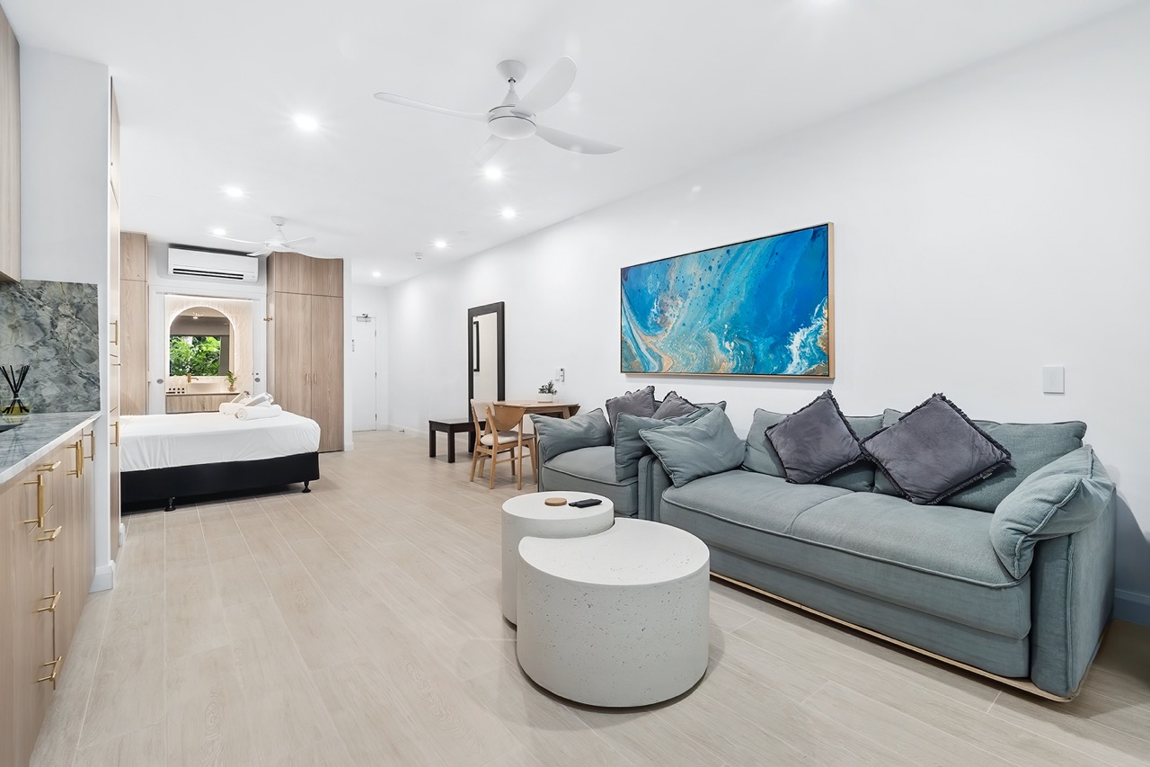 Premium Self Contained Studio Beach Club 3416 