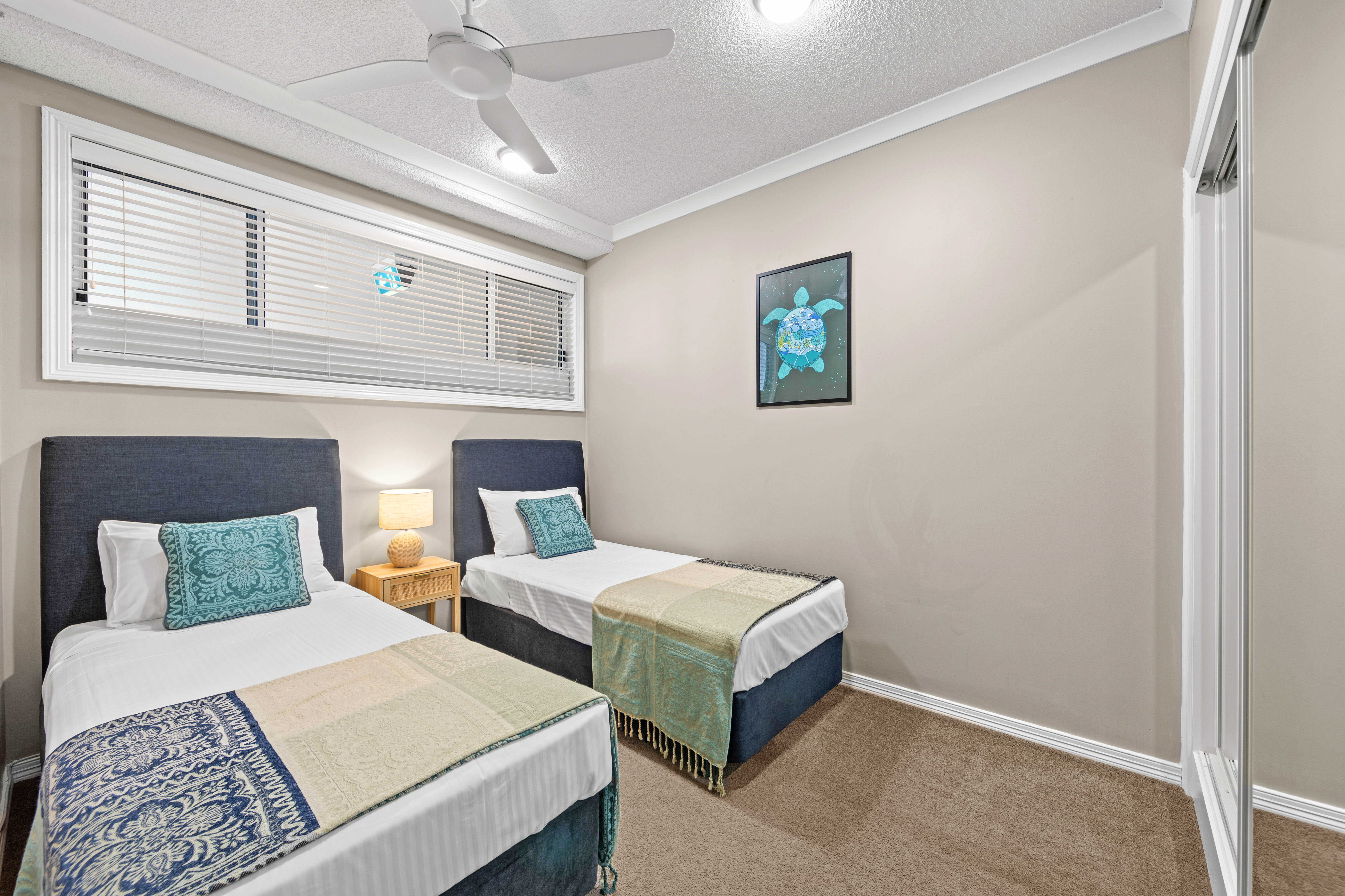 2 Bedroom Pool Side