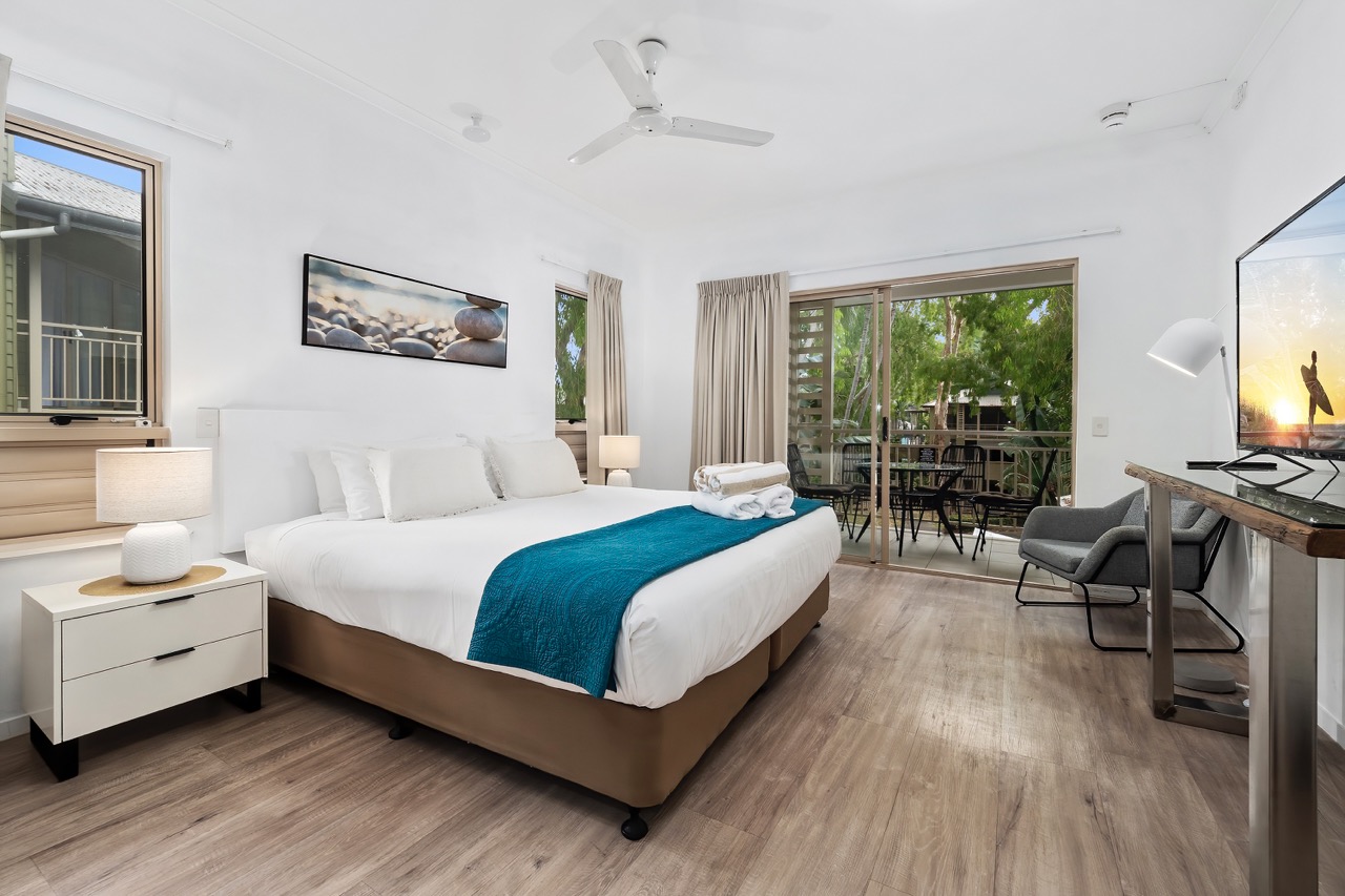 Amphora 3 Bedroom Ocean View Top Floor 631