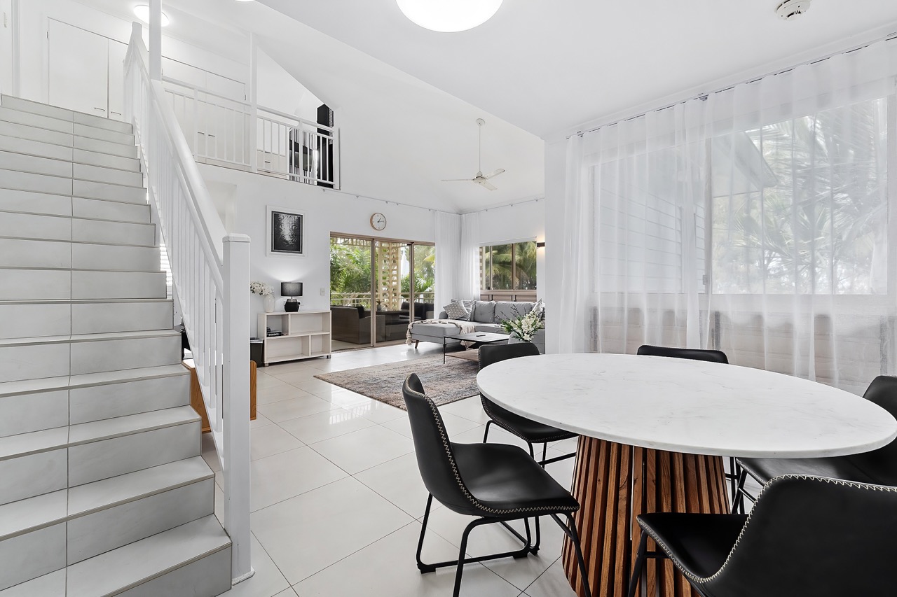 Amphora 3 Bedroom Ocean View Top Floor 631