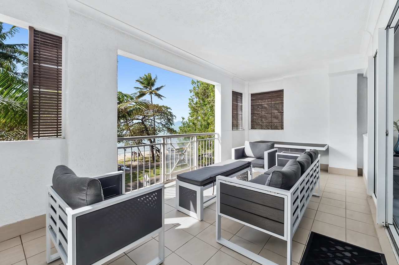 Alassio Beachfront 1 Bedroom 301/1