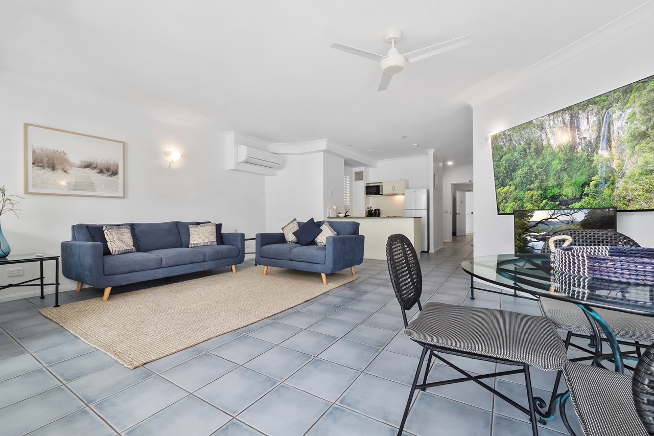 Alassio Beachfront 1 Bedroom 301/1